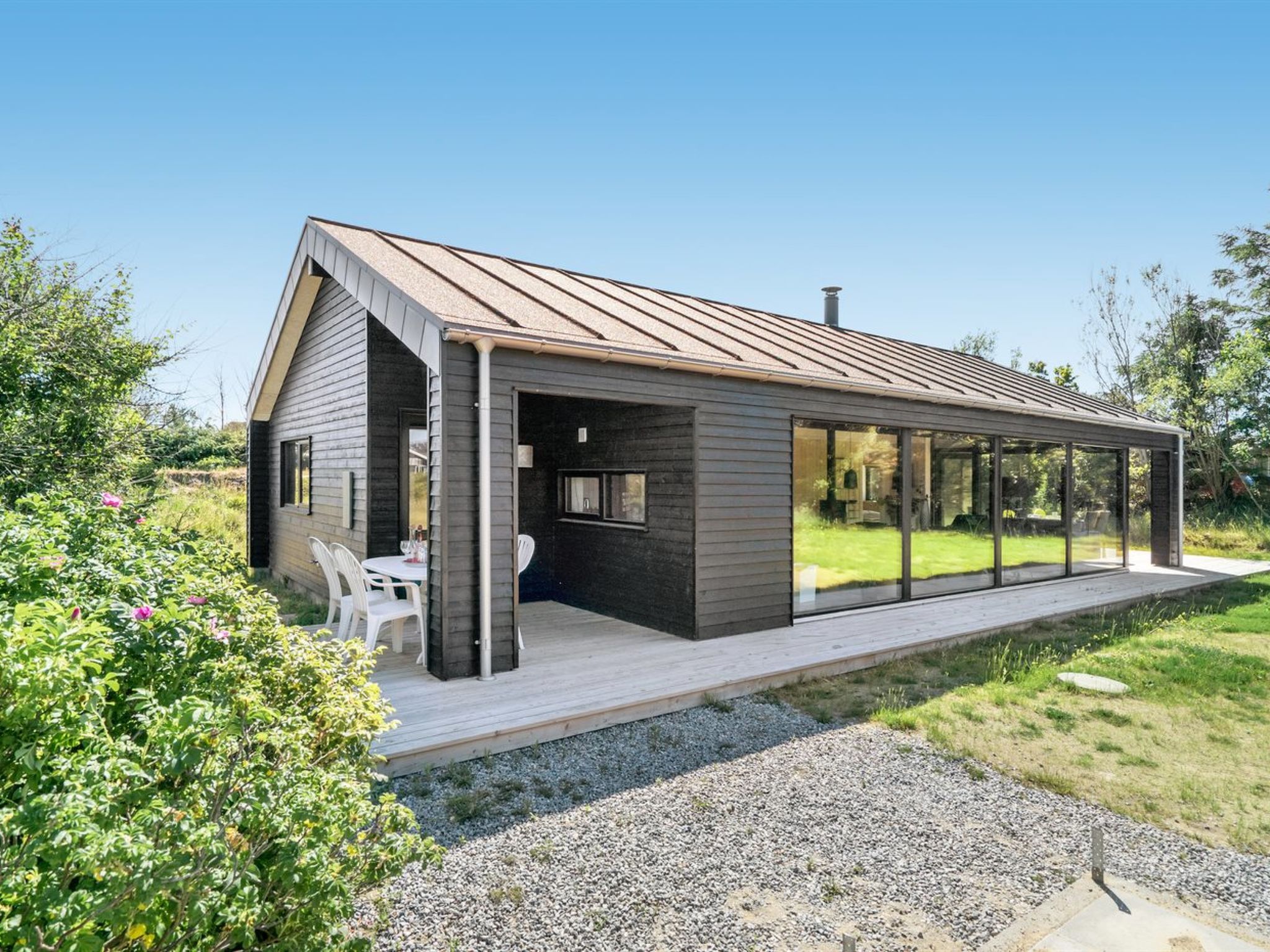 "Ilmarinen" - 561m from the sea - Buiten