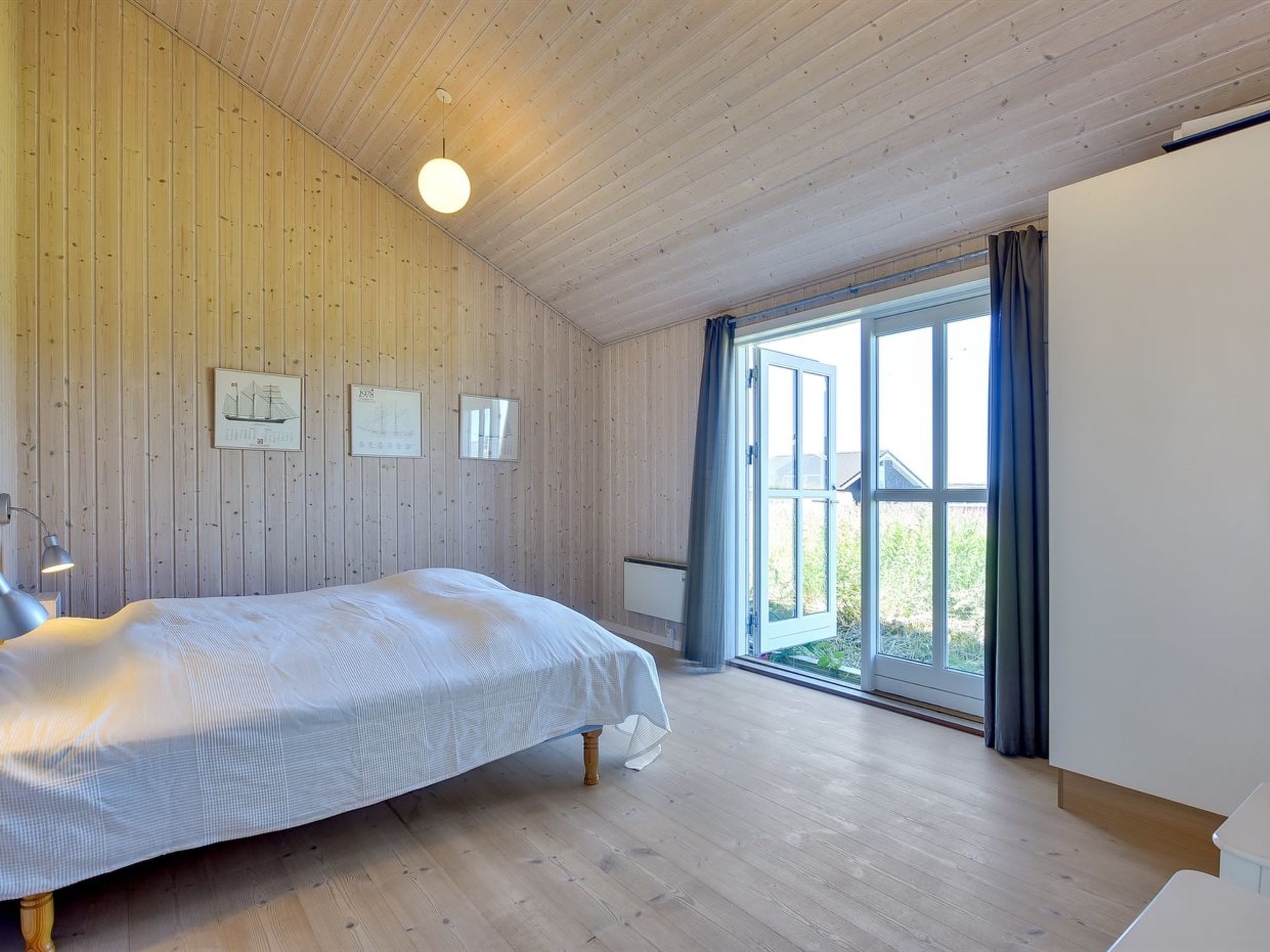 "Dorethea" - 300m from the sea - Binnen
