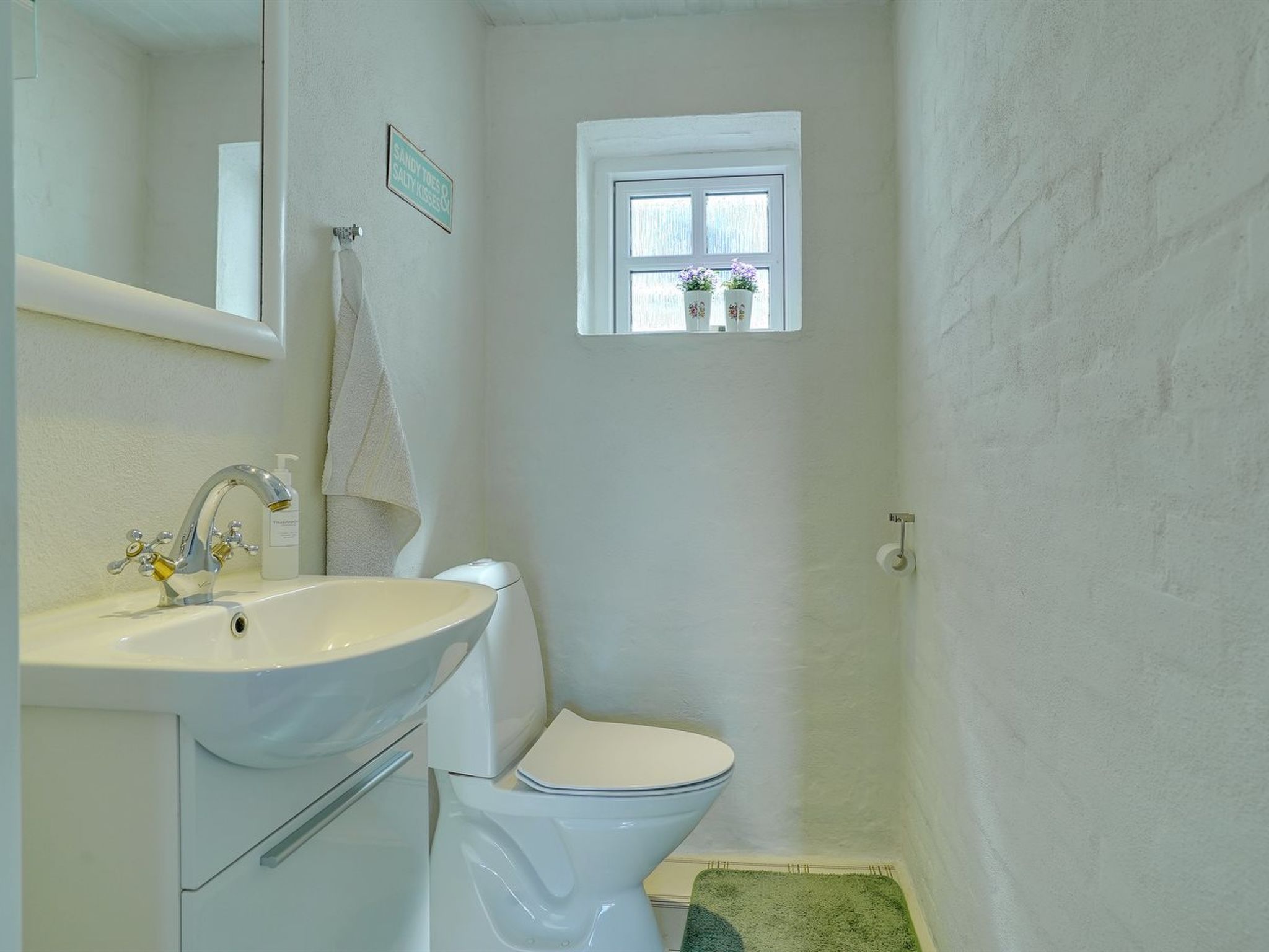 "Alberta" - 50m from the sea-Binnen