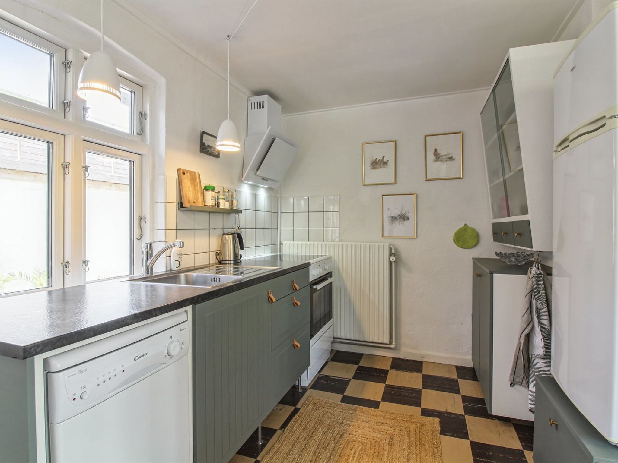 "Alberta" - 50m from the sea-Binnen