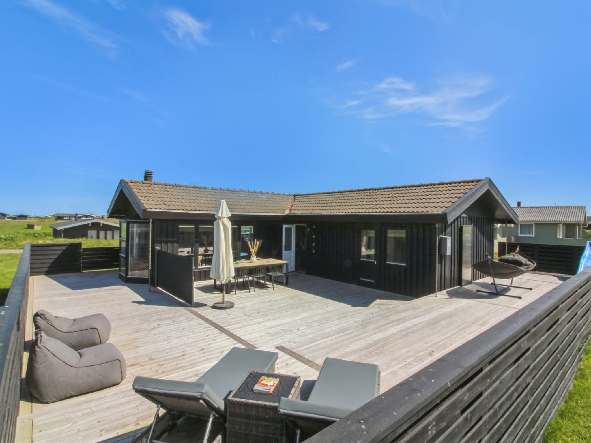 "Frederik" - 400m from the sea-Buiten