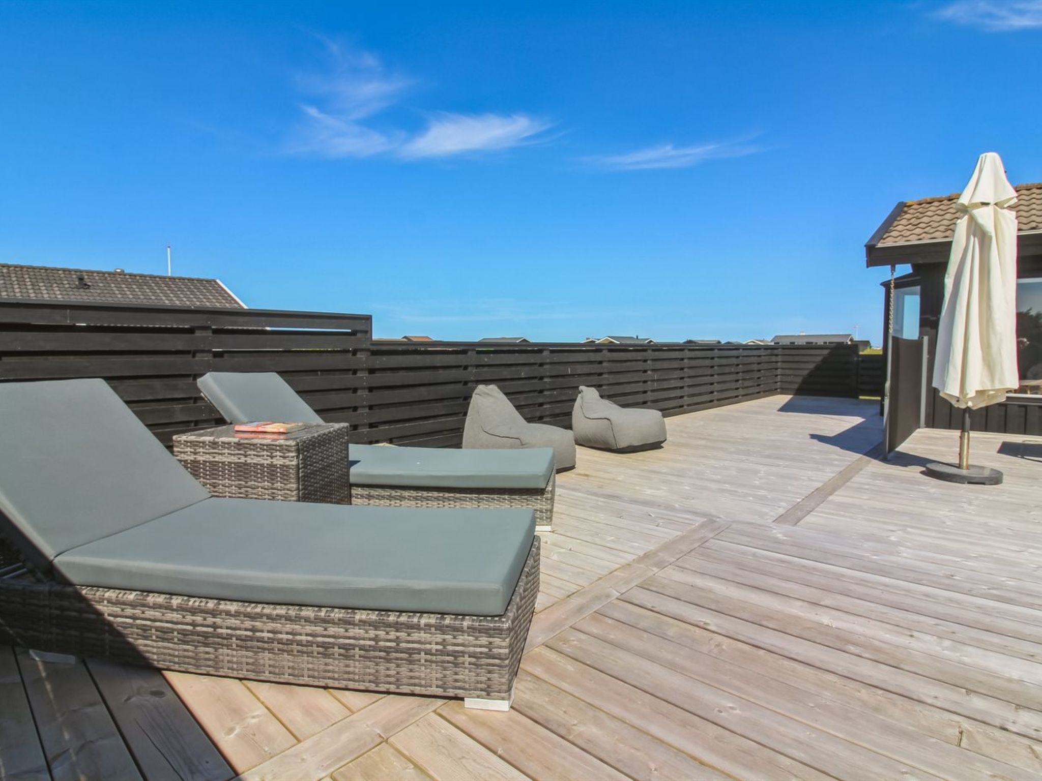 "Frederik" - 250m from the sea — Terrace (3 of 23)