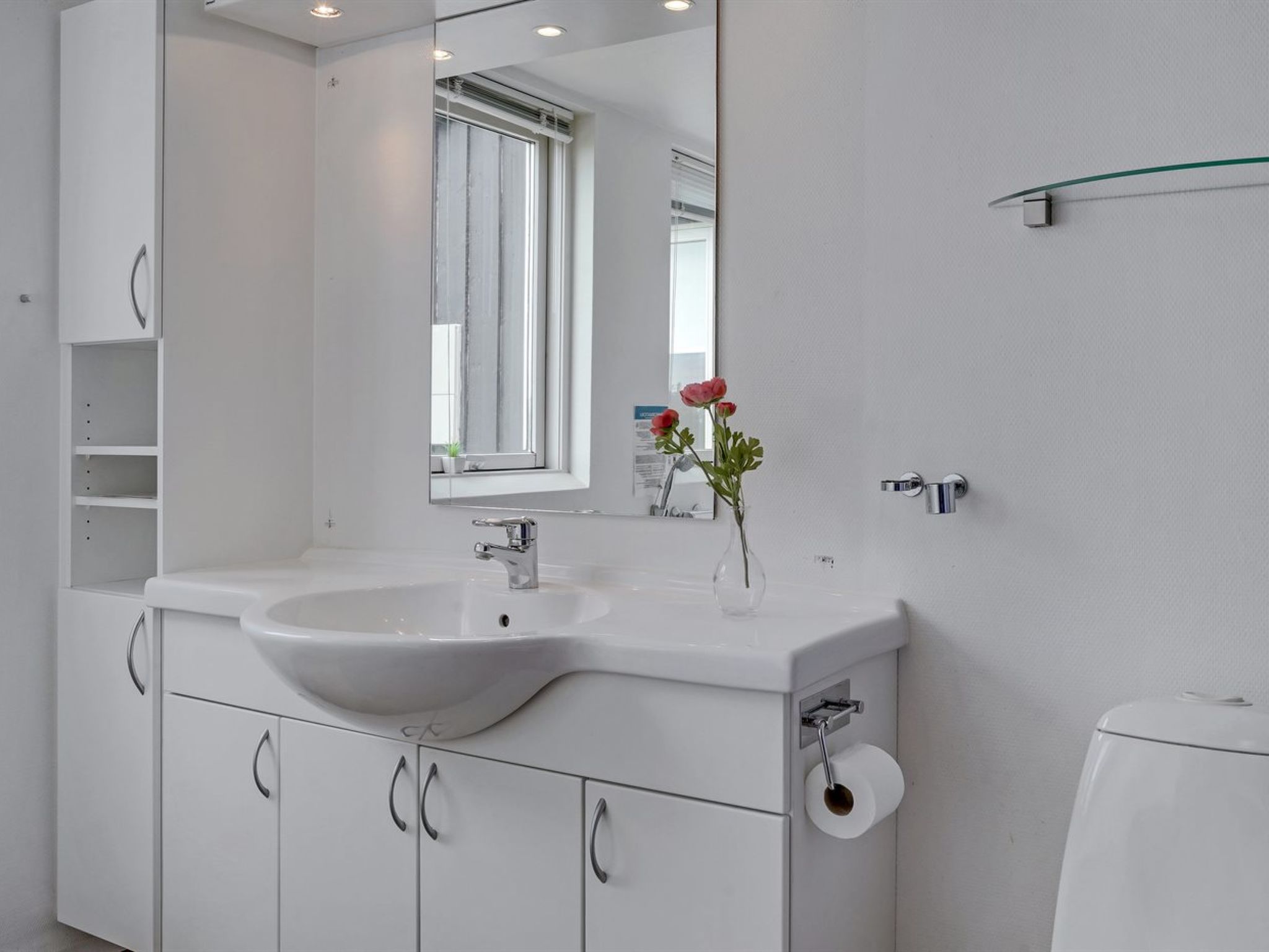 "Mirjami" - 95m from the sea-Binnen