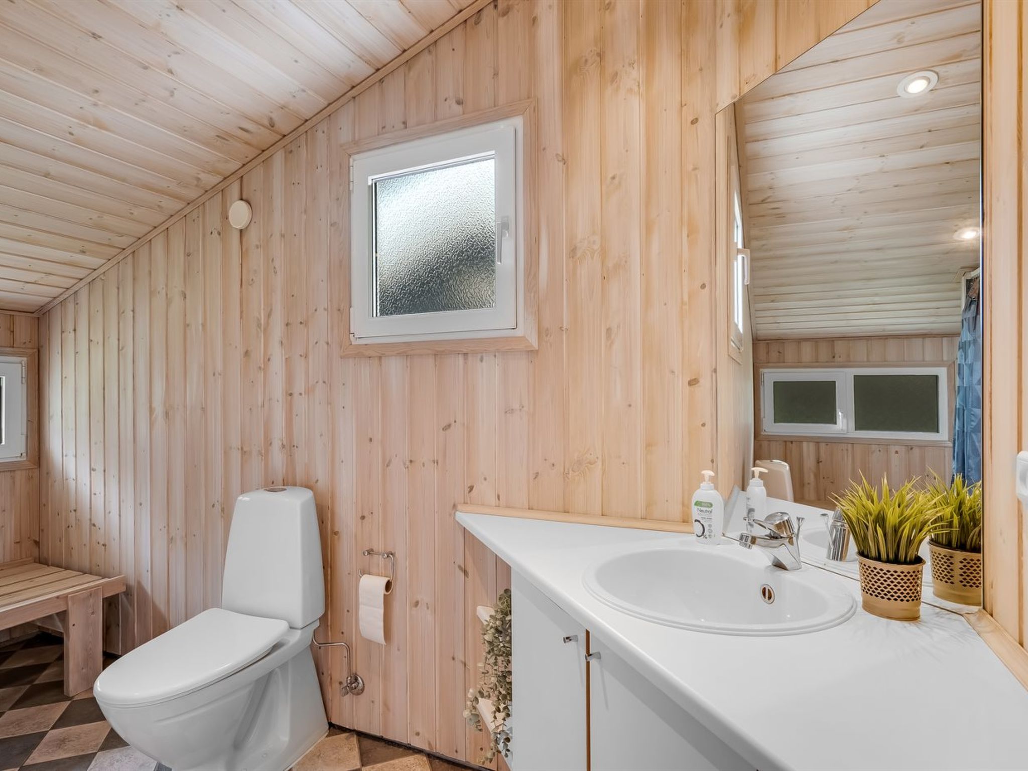 "Ellen" - 289m from the sea-Inside