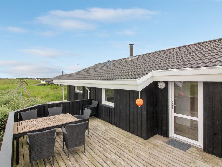 Search and Stay destination Hjørring, Denmark from . "Fanija" - 200m from the sea in NW Jutland