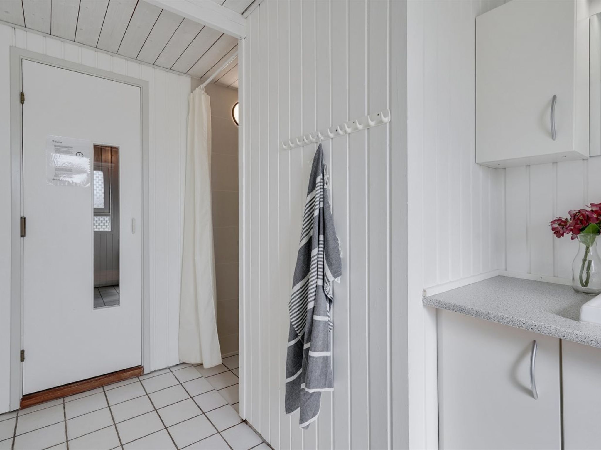 "Serine" - 800m from the sea - Inside