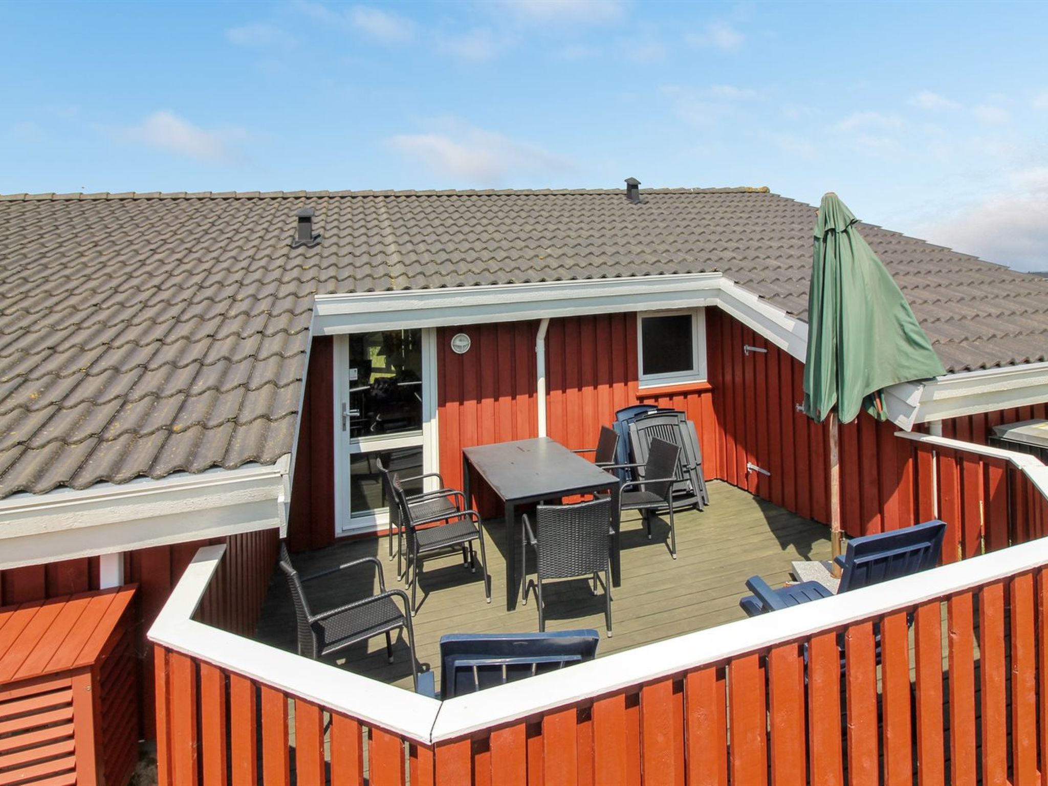 "Diderik" - 300m from the sea