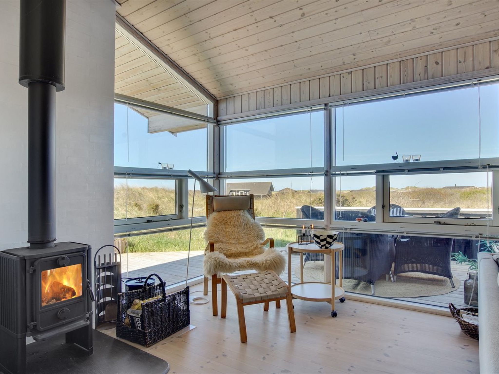 "Gila" - 250m from the sea-Binnen