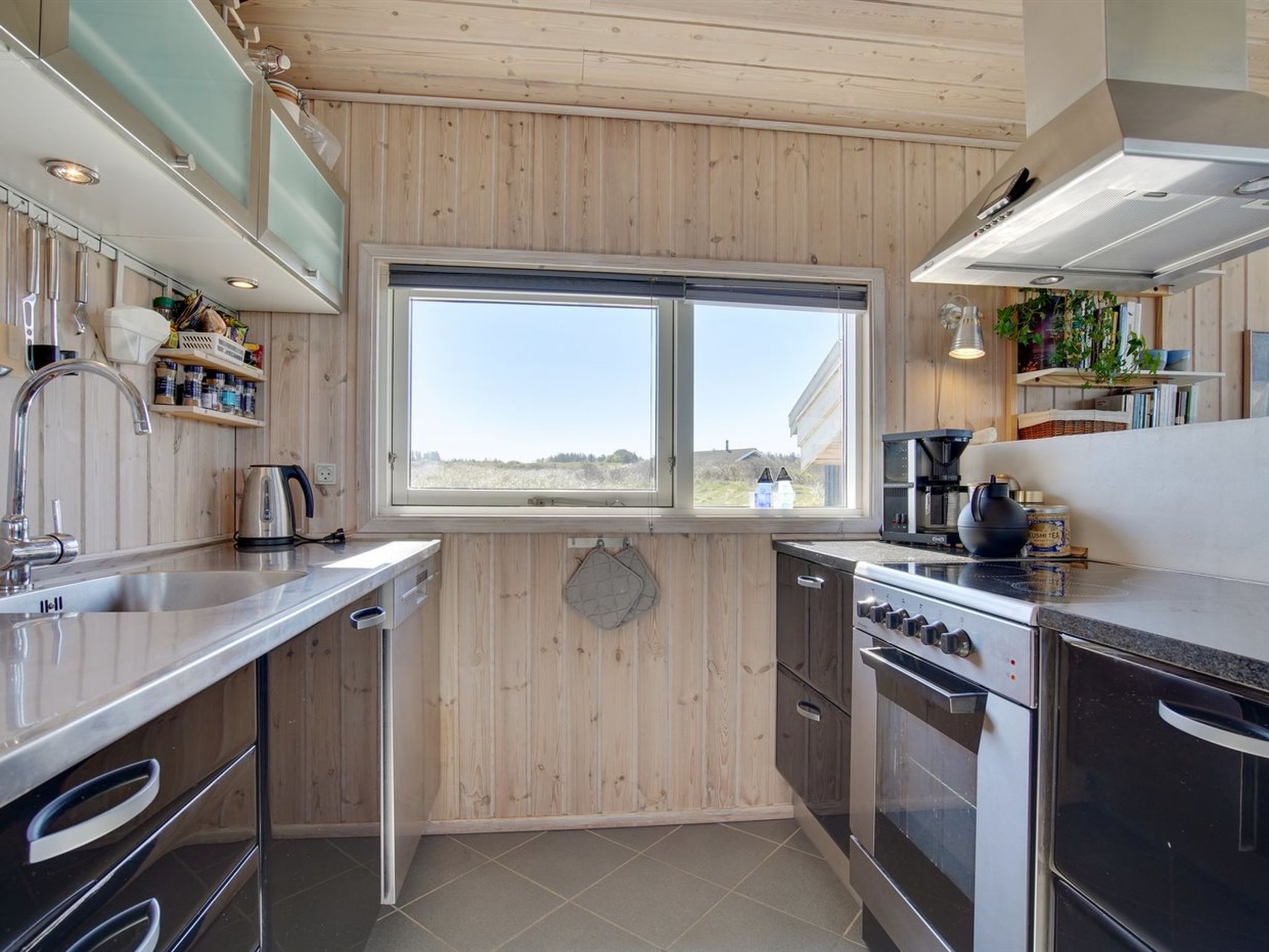 "Gila" - 250m from the sea - Binnen