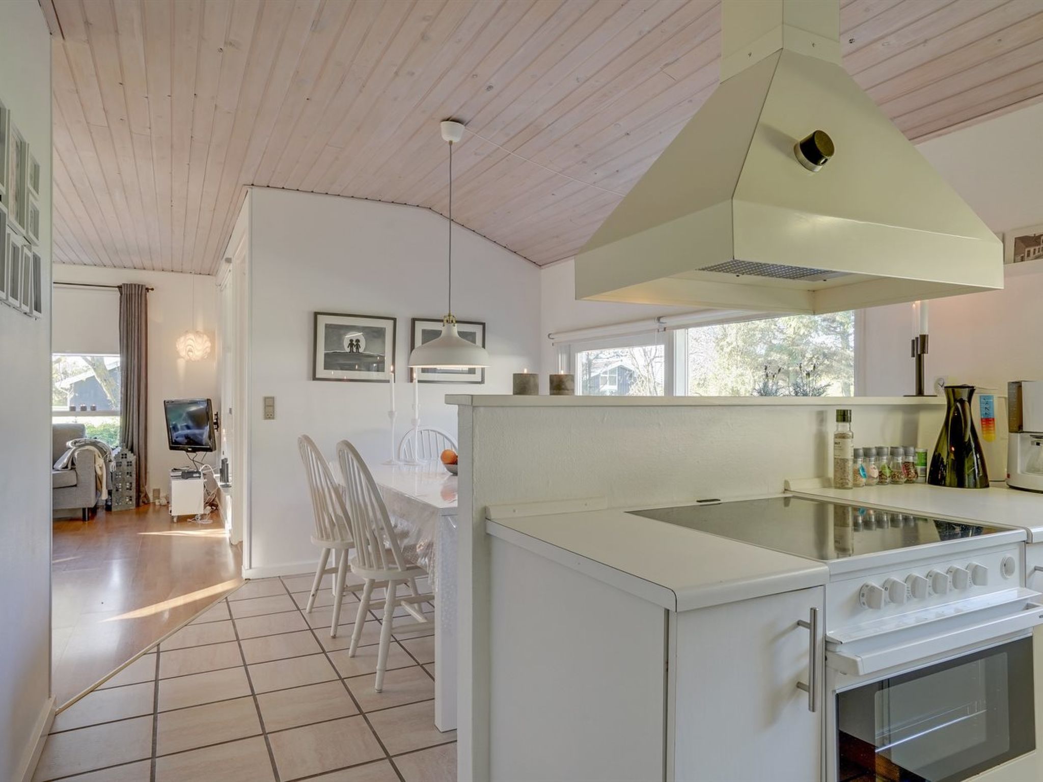 "Anella" - 1.4km from the sea-Binnen