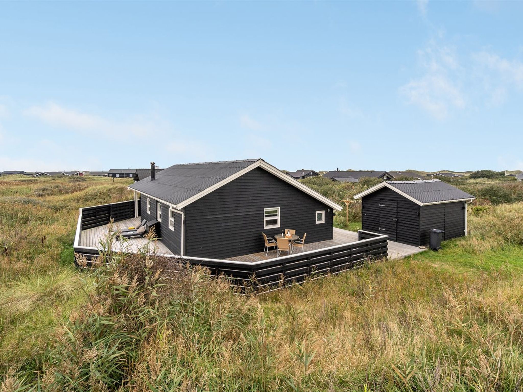 "Clarissa" - 300m from the sea