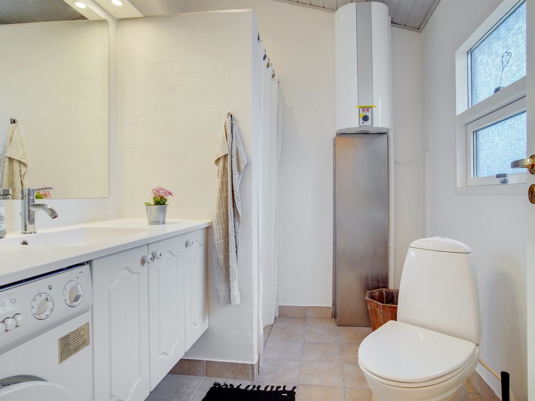 "Clarissa" - 300m from the sea - Inside