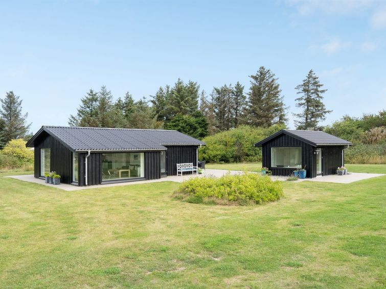 Search and Stay destination Lønstrup, Denmark from . "Thilde" - 800m from the sea in NW Jutland