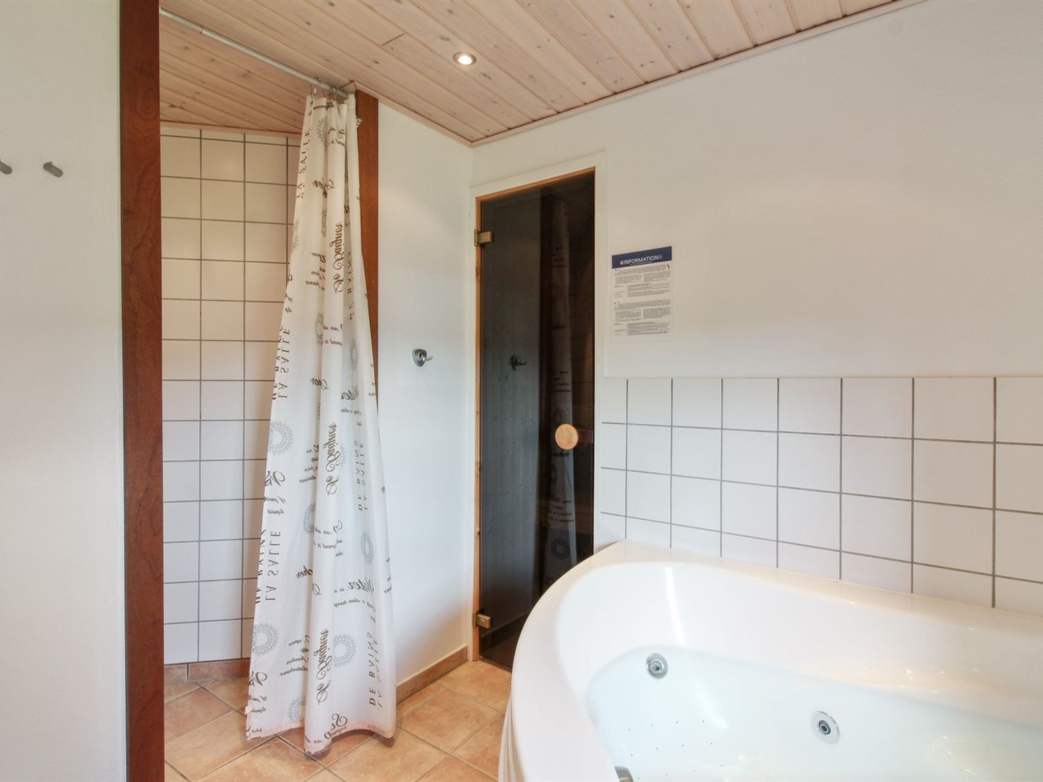 "Alia" - 250m from the sea-Inside