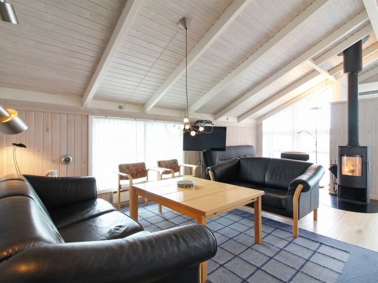 Search and Stay destination Hjørring, Denmark from . "Sixten" - 450m from the sea in NW Jutland