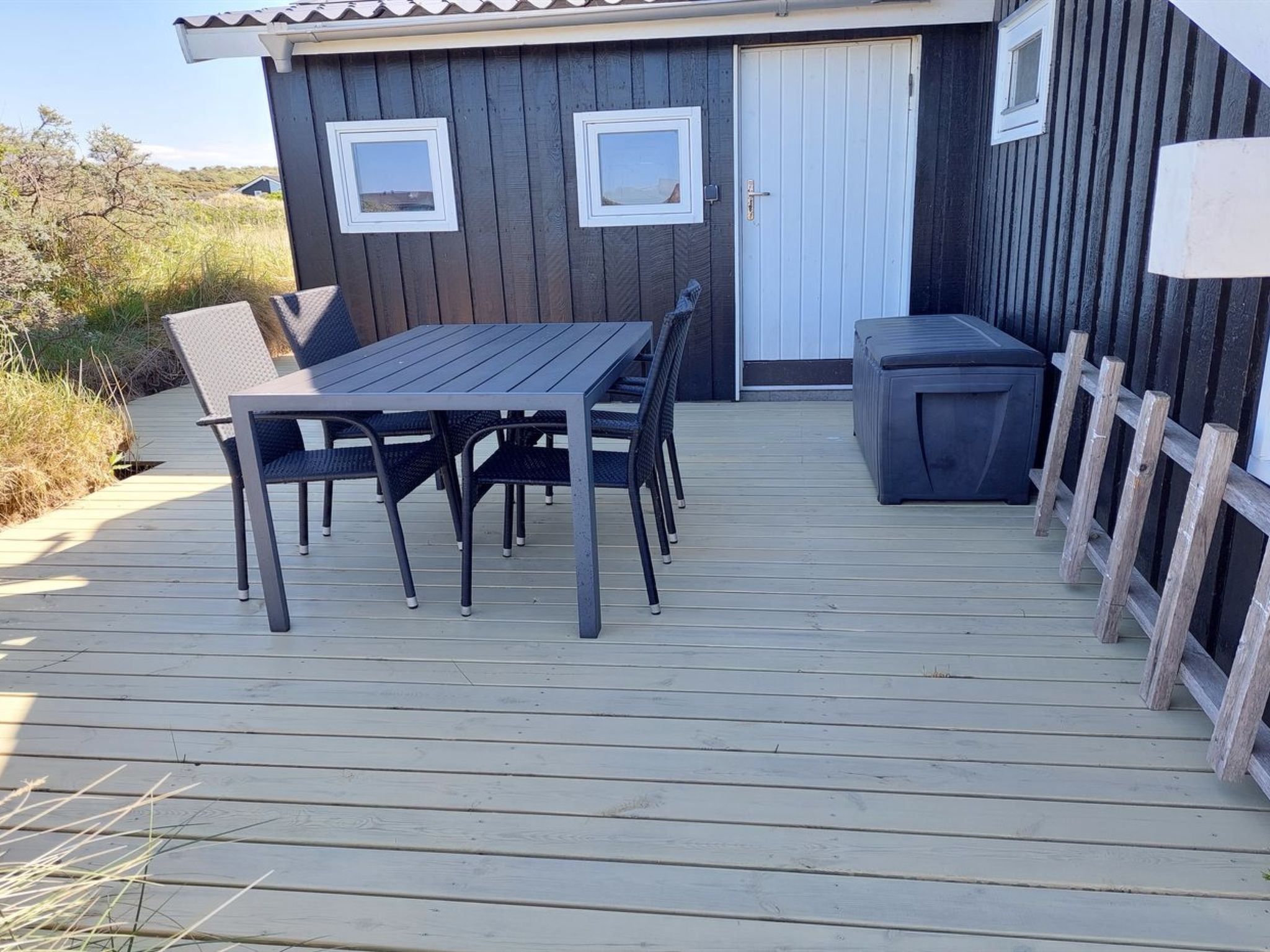 "Sixten" - 450m from the sea - Buiten