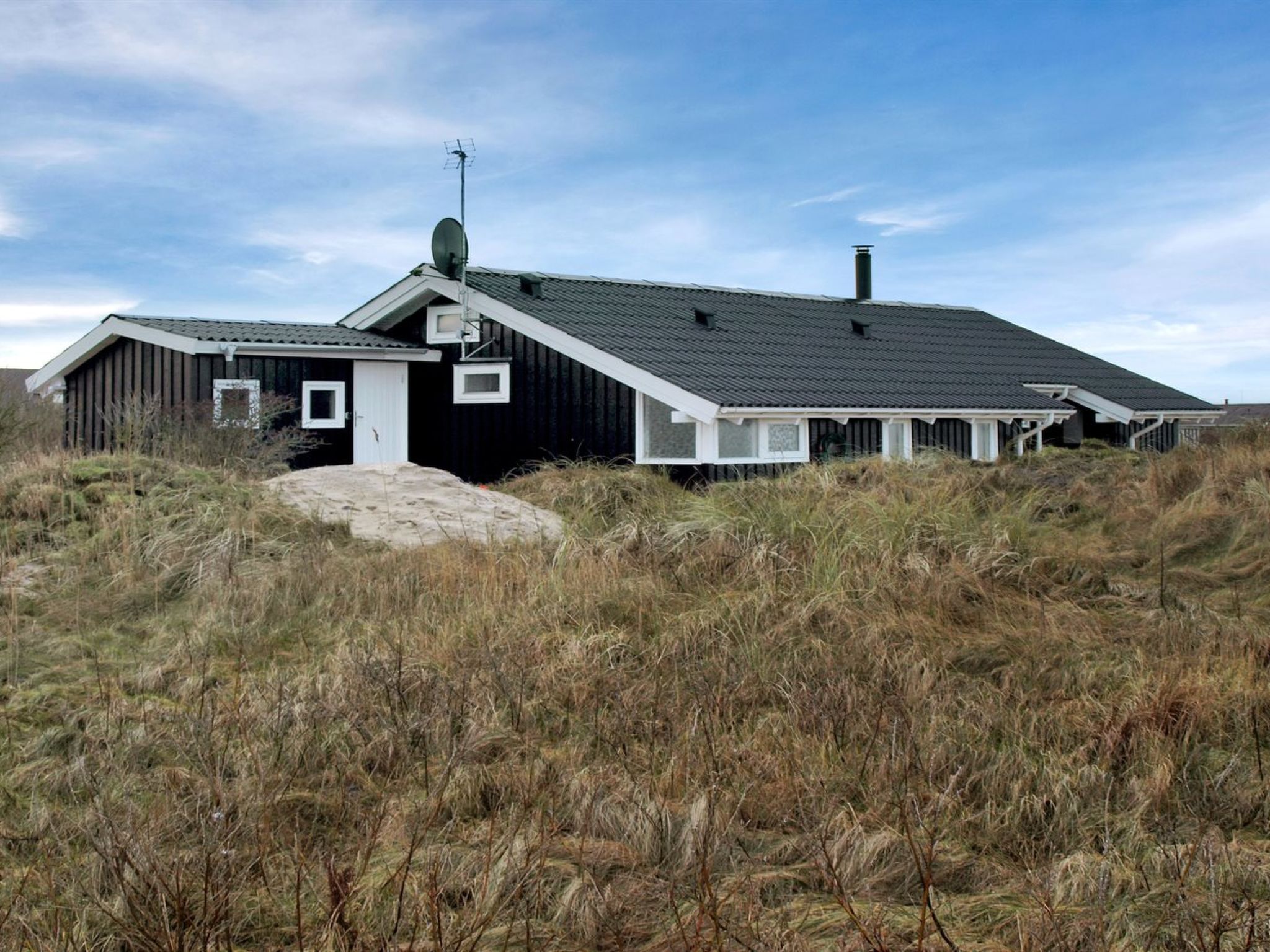 "Sixten" - 450m from the sea