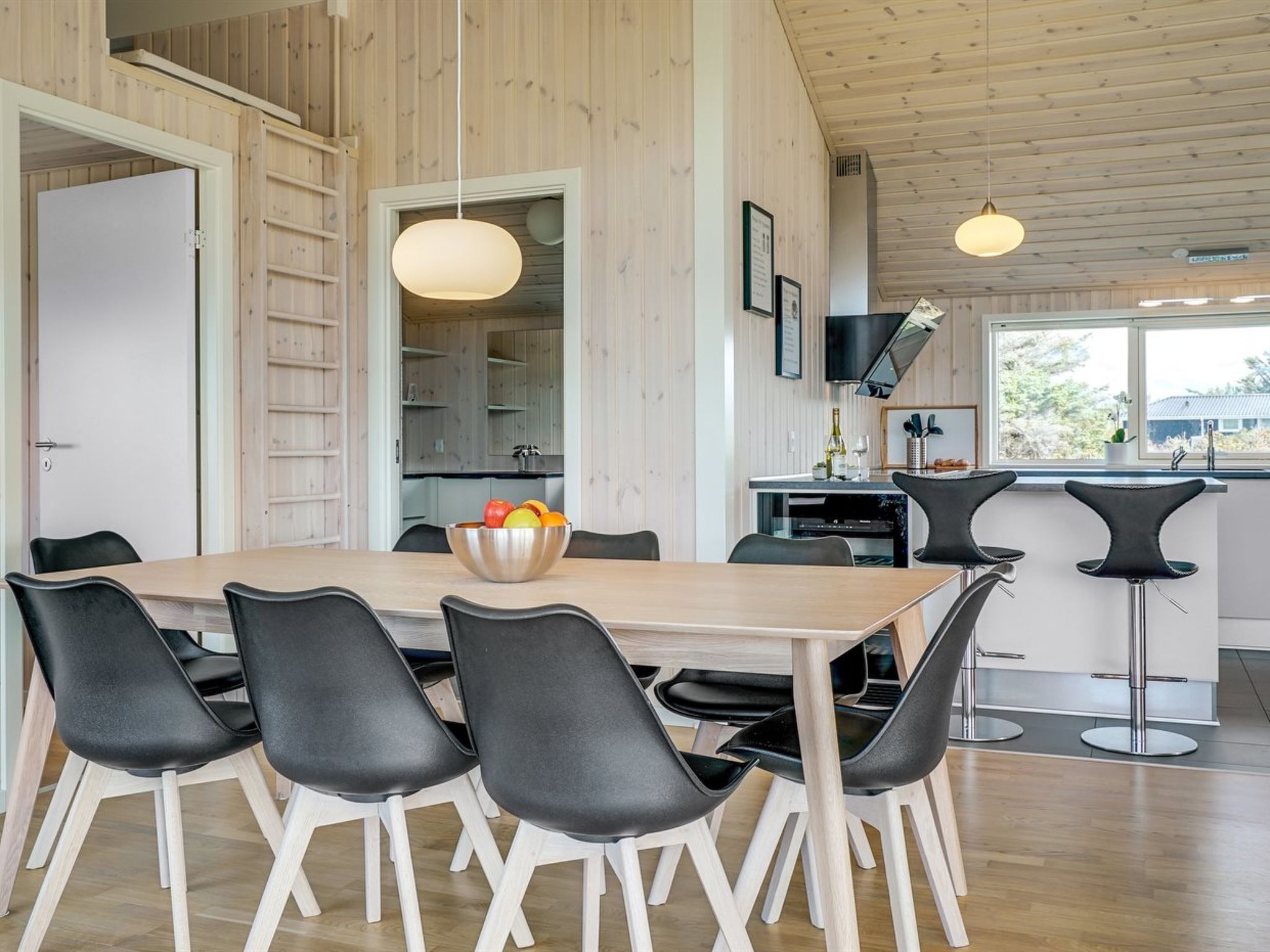 "Esma" - 150m from the sea - Binnen