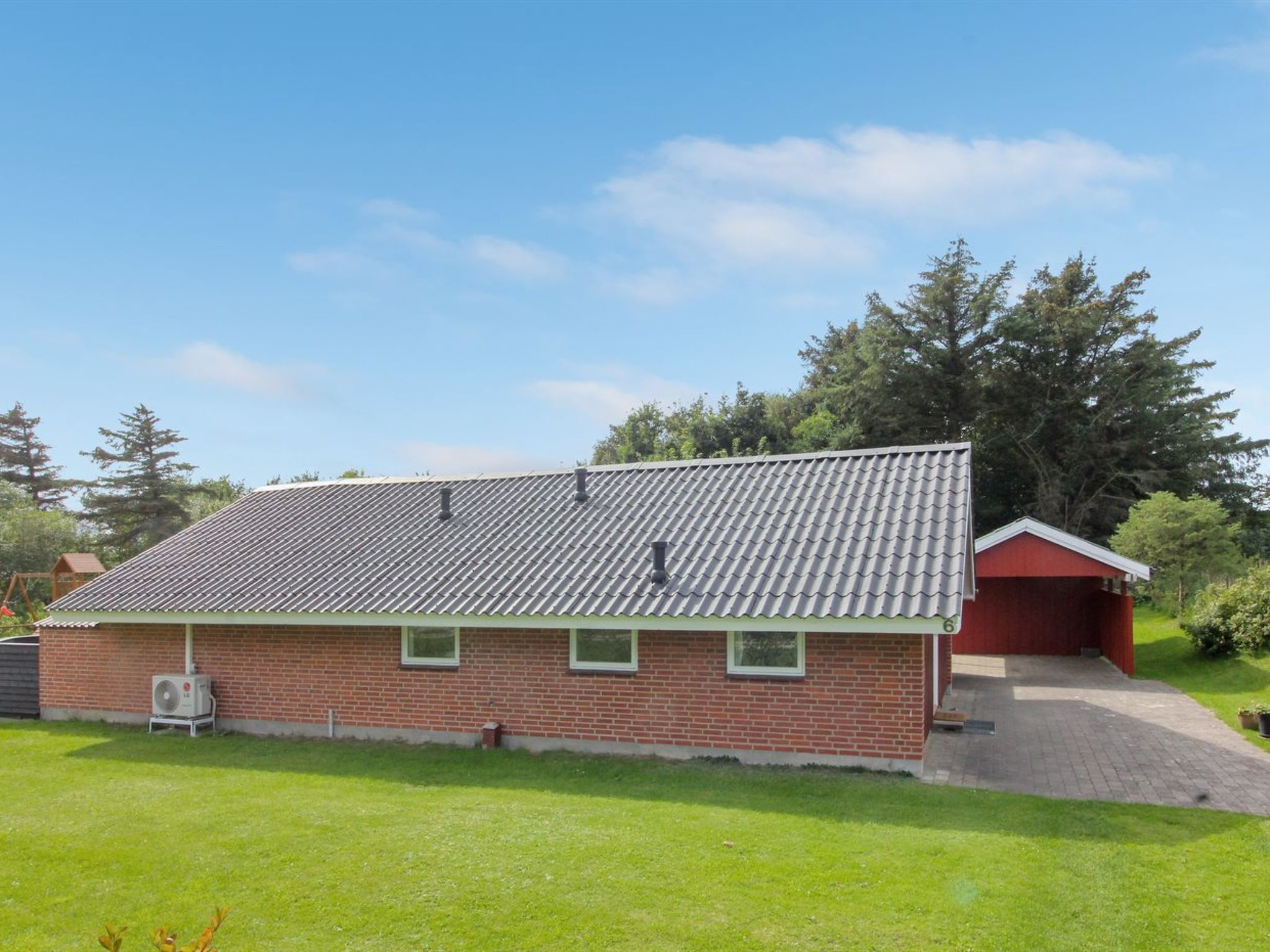 "Halli" - 700m from the sea — House (3 of 21)