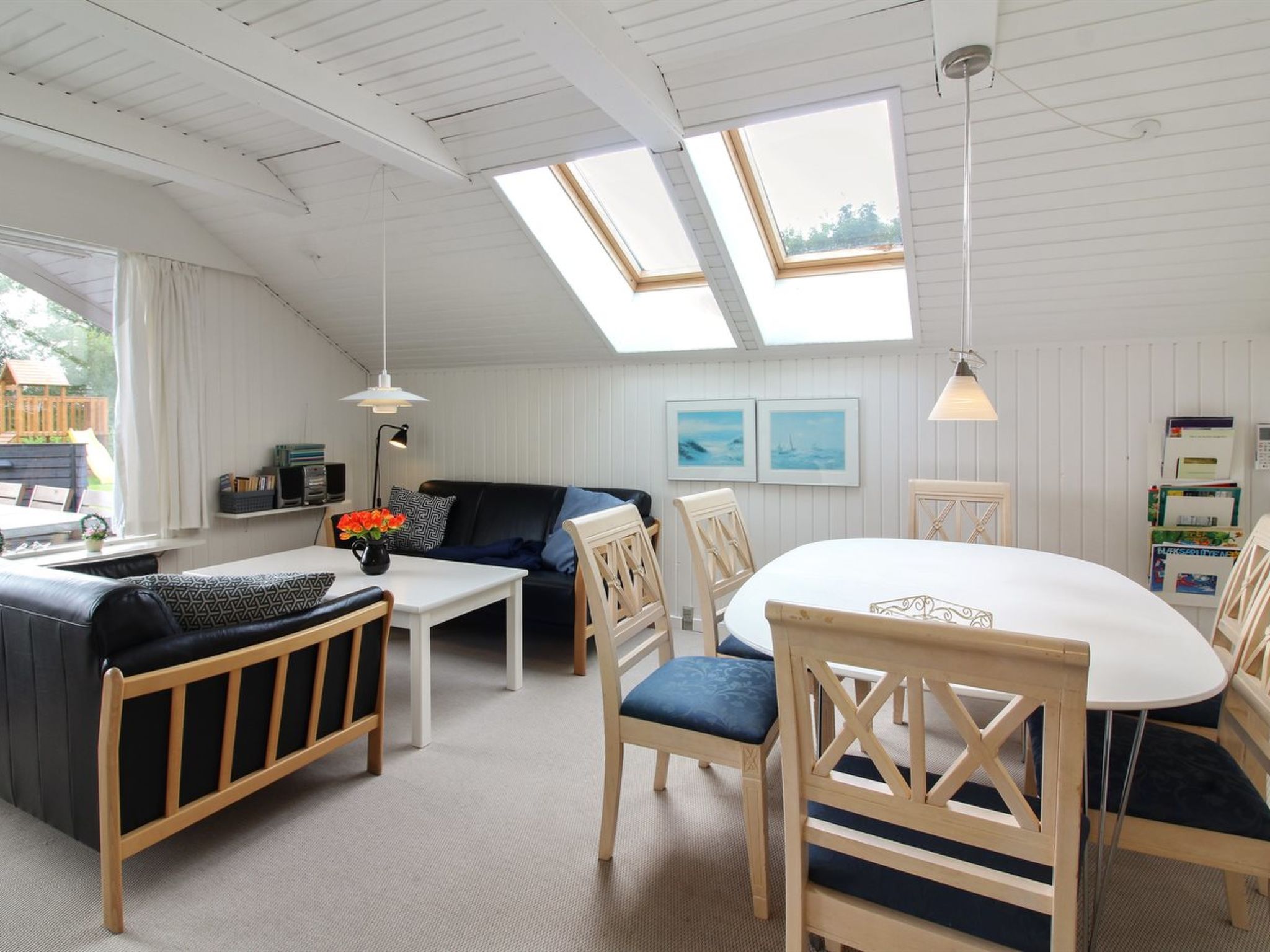 "Halli" - 700m from the sea-Binnen