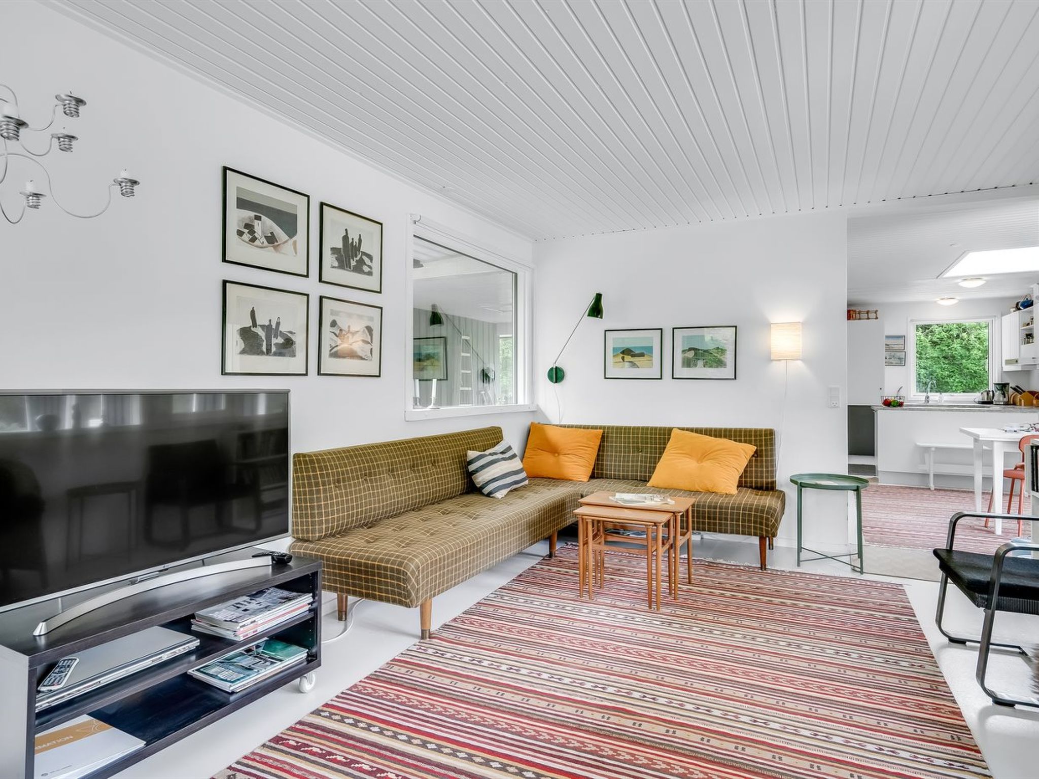 "Jarno" - 1km from the sea - Inside