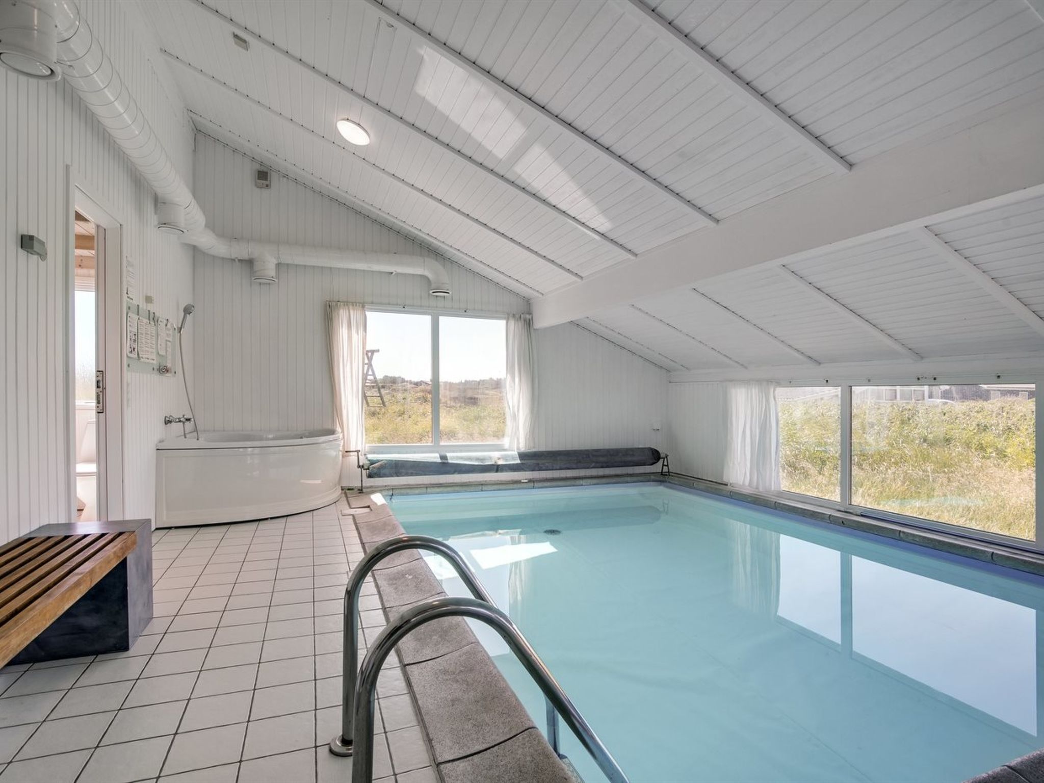 "Hermund" - 110m from the sea-Buiten