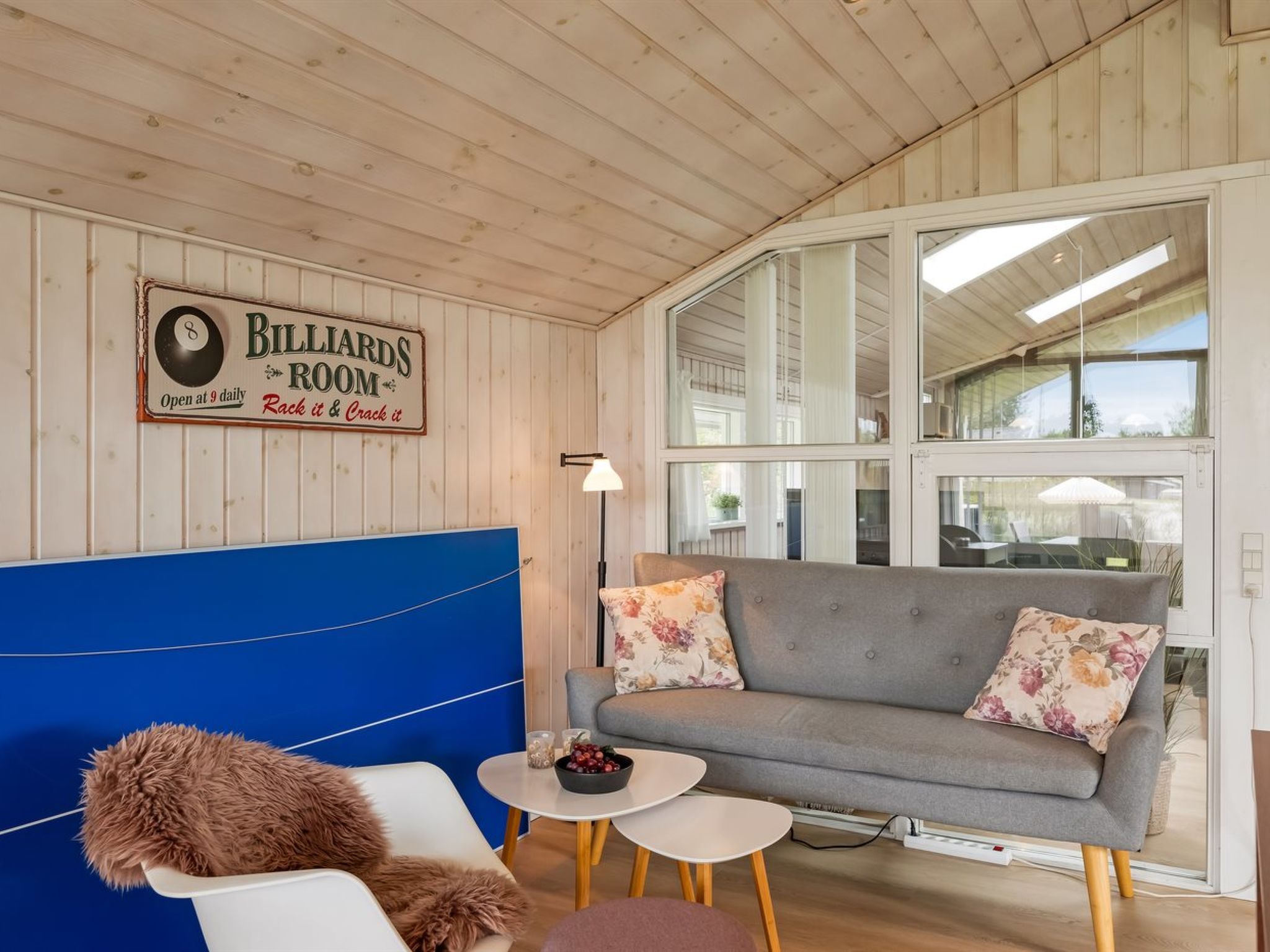 "Fliri" - 700m from the sea - Binnen