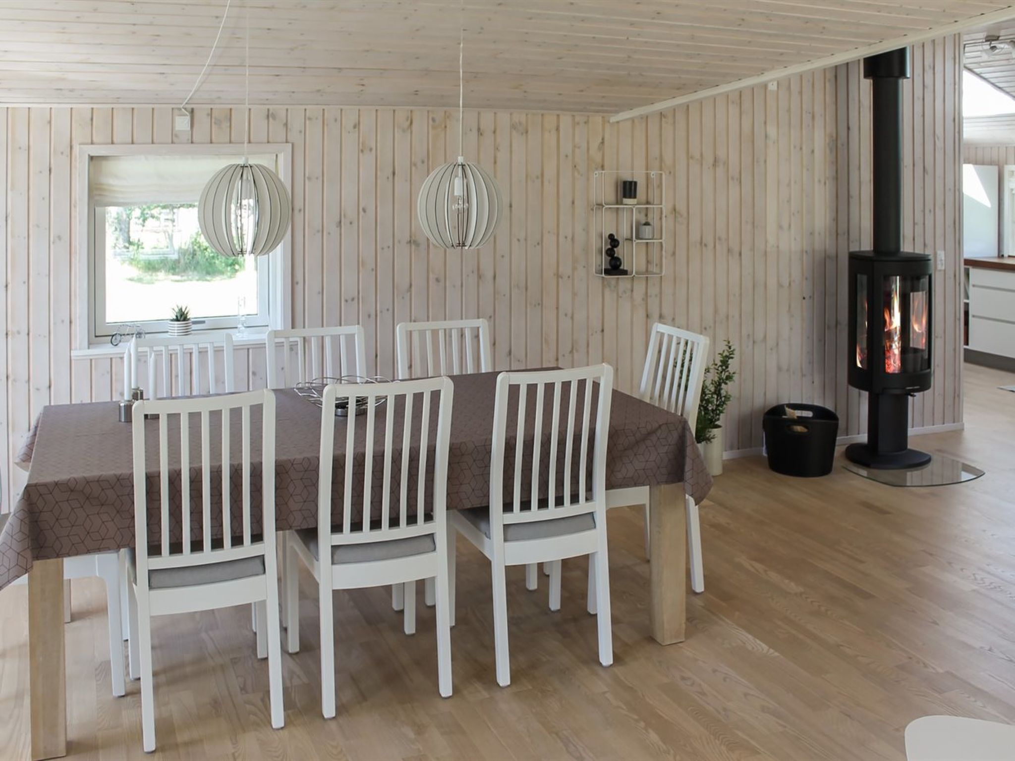 "Suna" - 1.3km from the sea-Binnen