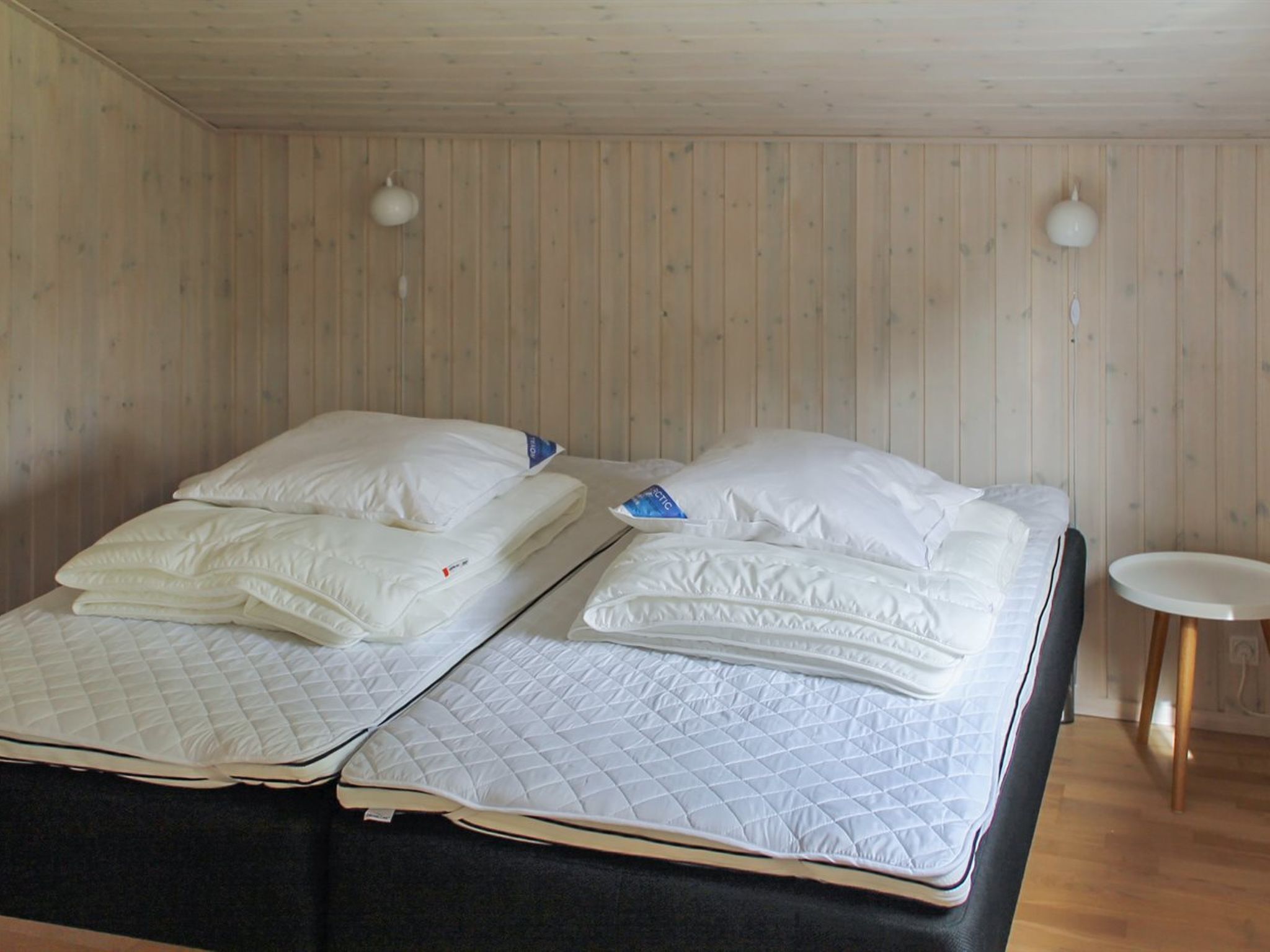 "Suna" - 1.3km from the sea - Drinnen