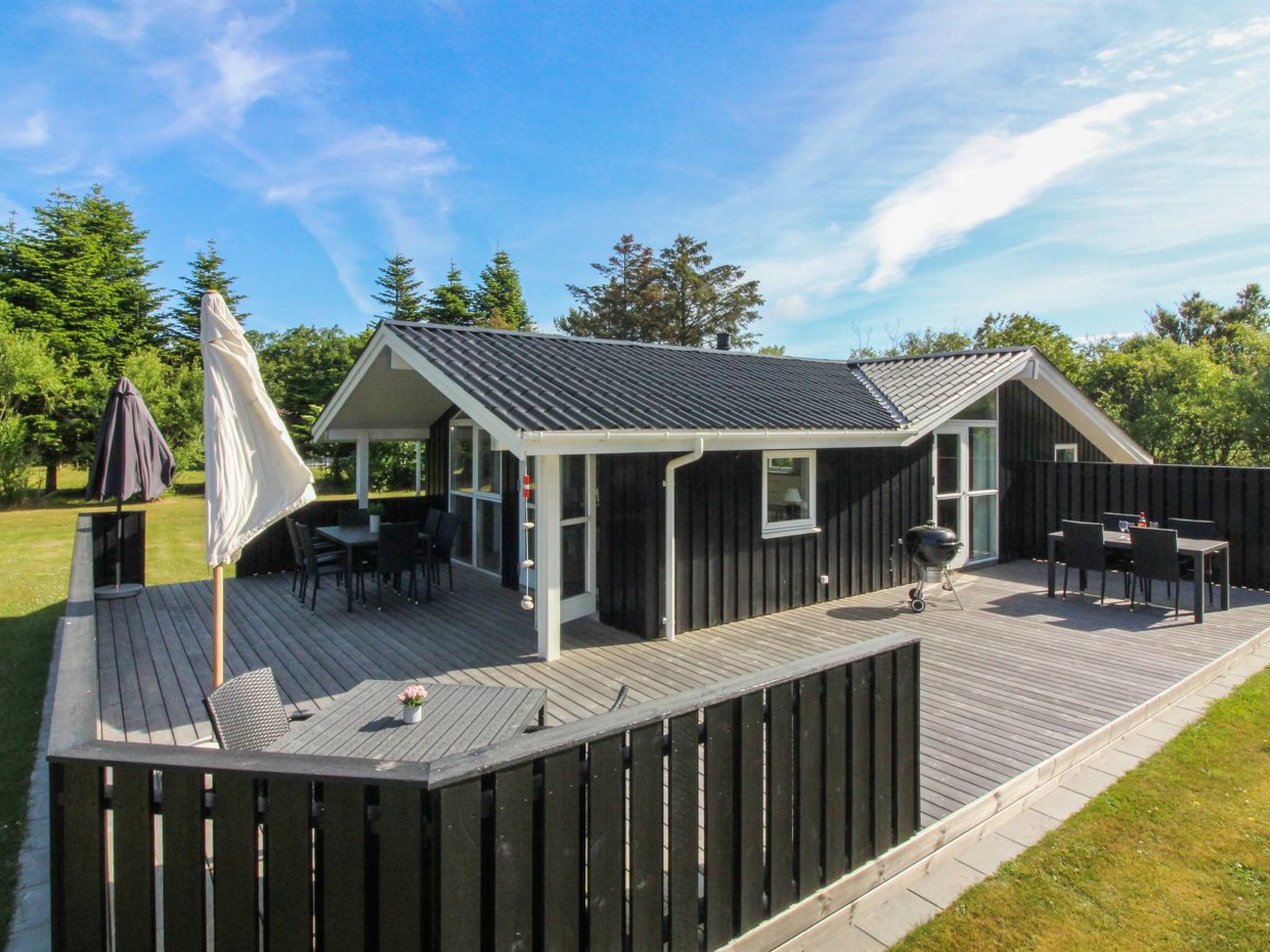 "Suna" - 1.3km from the sea - Draußen