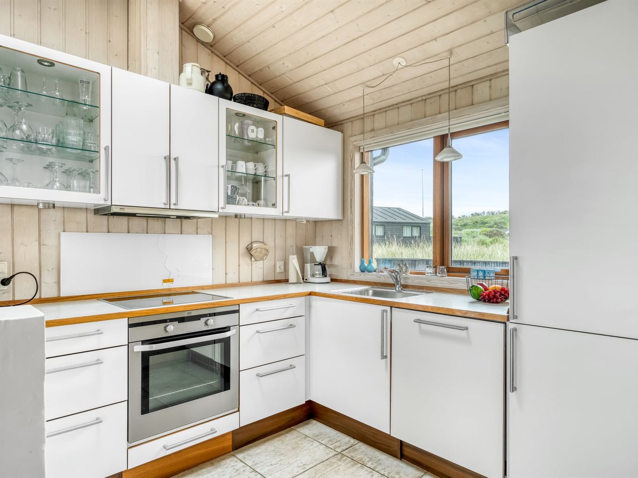 "Yma" - 200m from the sea - Binnen