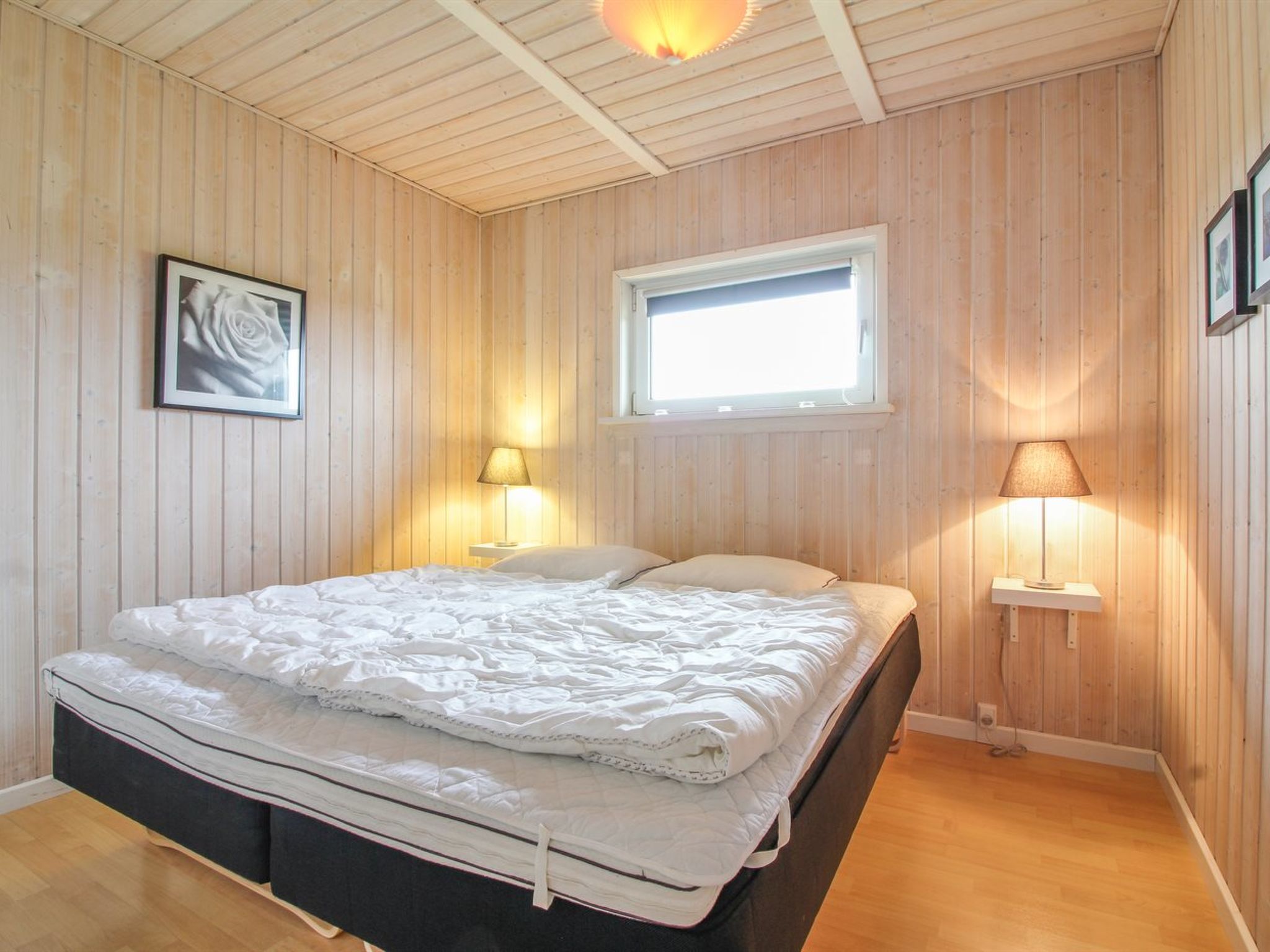 "Mette" - 98m from the sea-Binnen