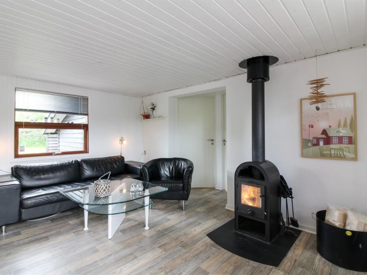 Search and Stay destination Lønstrup, Denmark from . "Grubbe" - 600m from the sea in NW Jutland