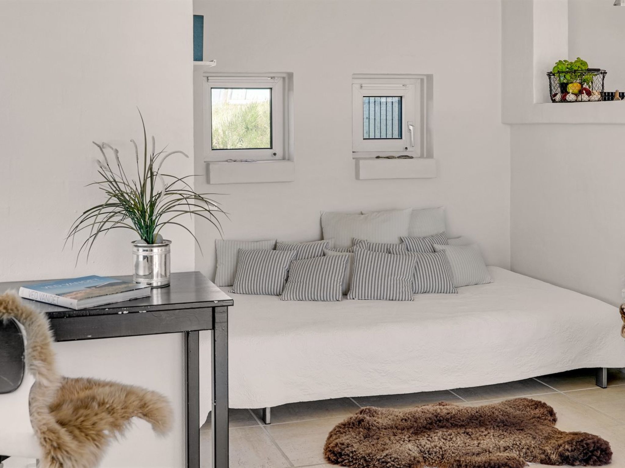 "Aella" - 150m from the sea-Inside