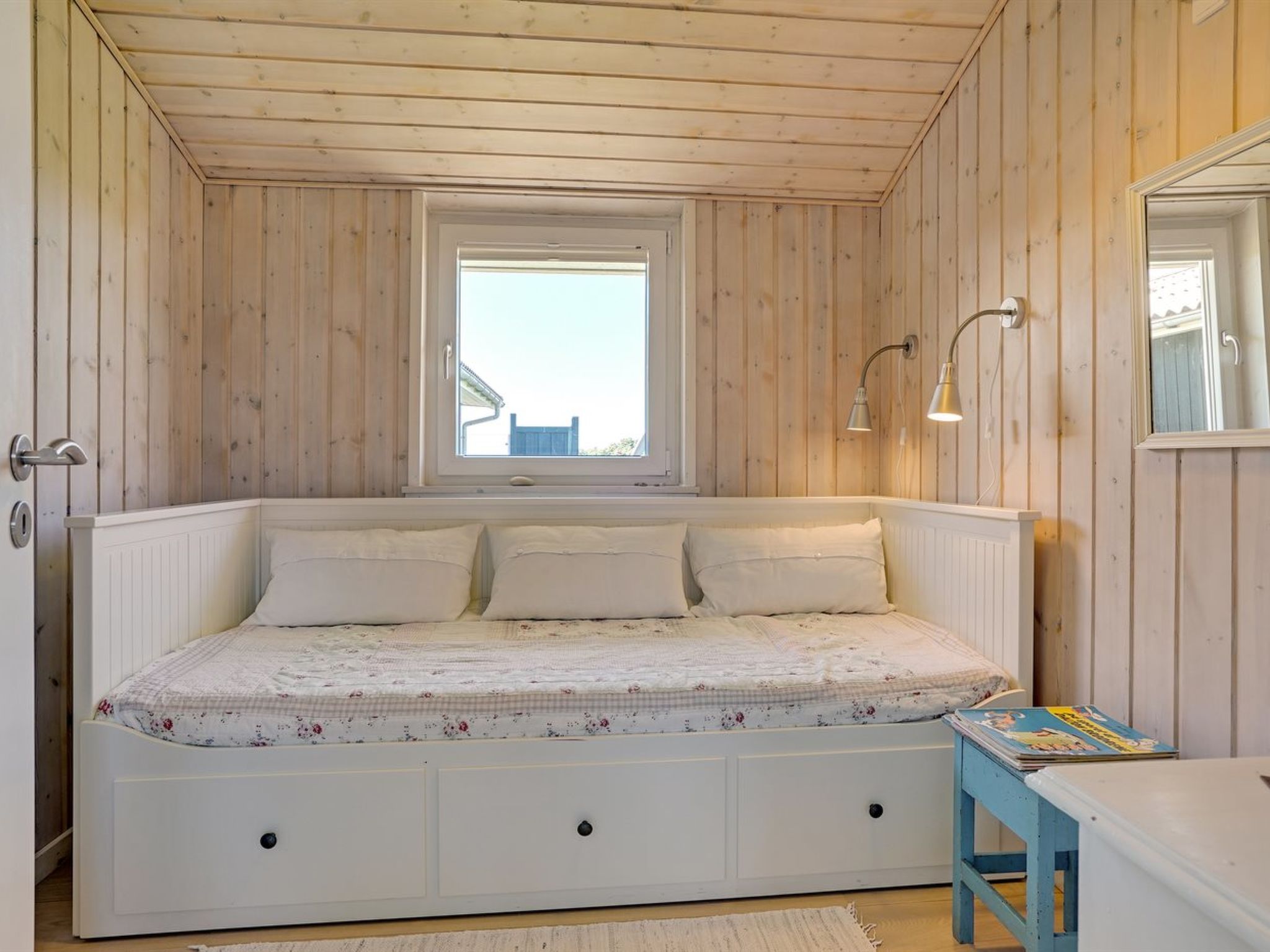 "Aella" - 150m from the sea - Inside