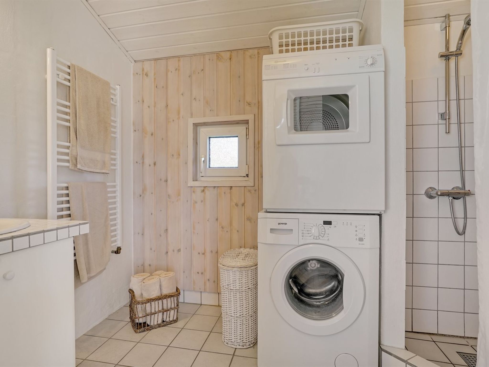 "Aella" - 150m from the sea - Inside