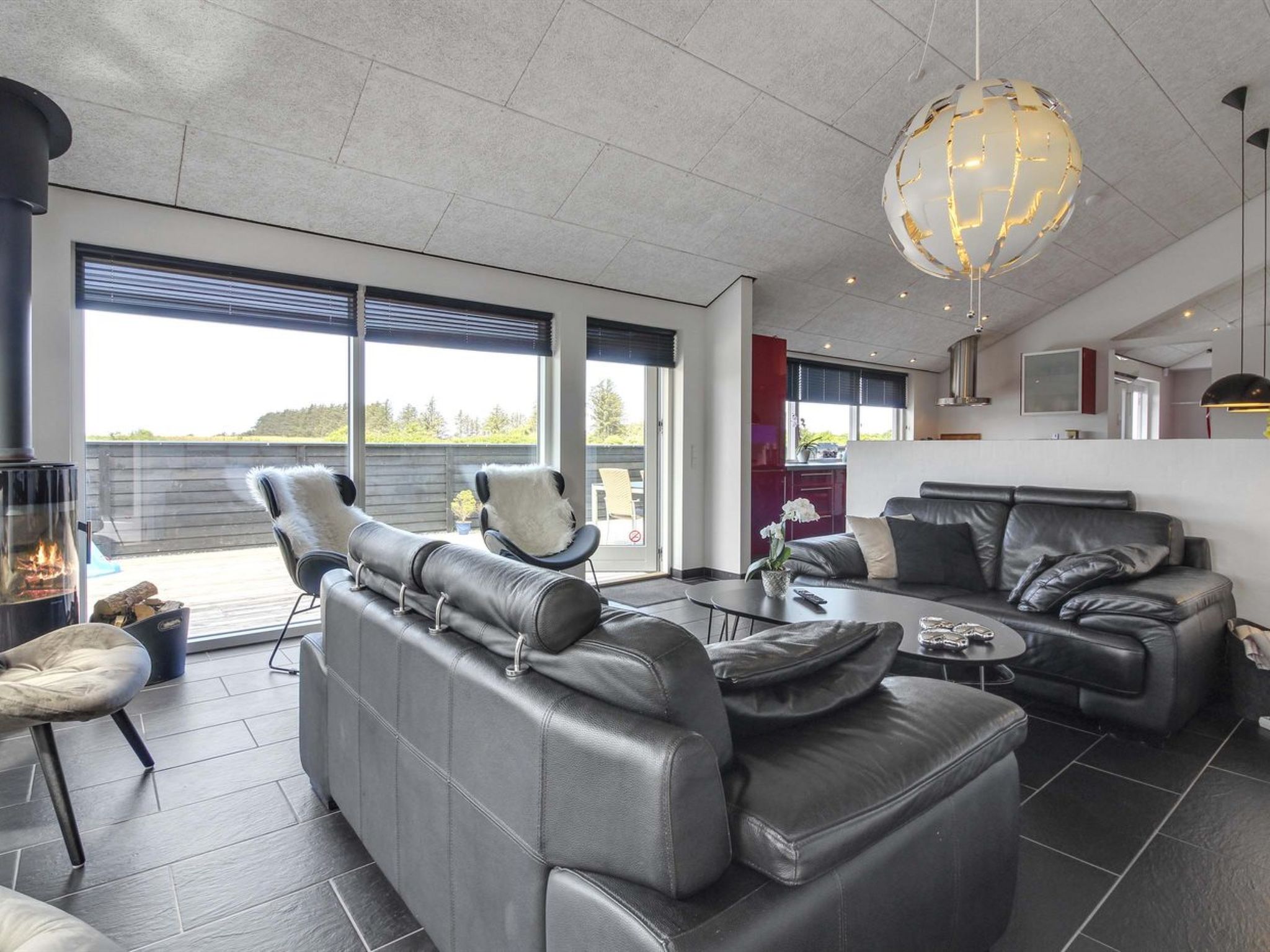 "Minna" - 975m from the sea-Binnen