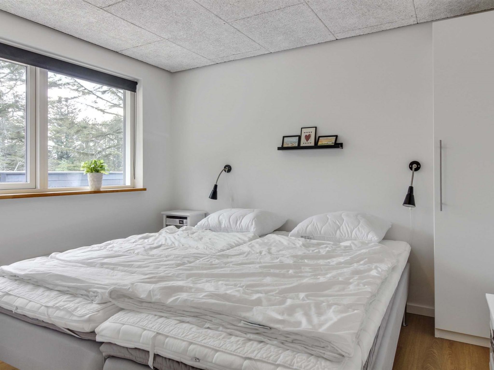 "Minna" - 975m from the sea - Drinnen