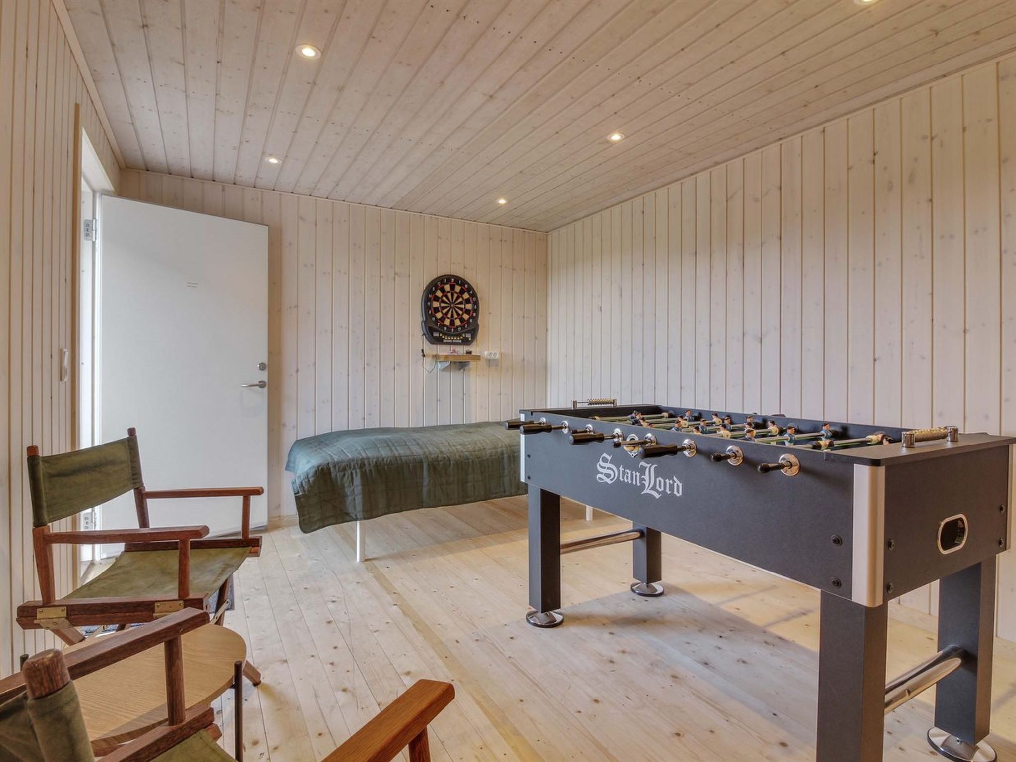 "Minna" - 975m from the sea - Drinnen