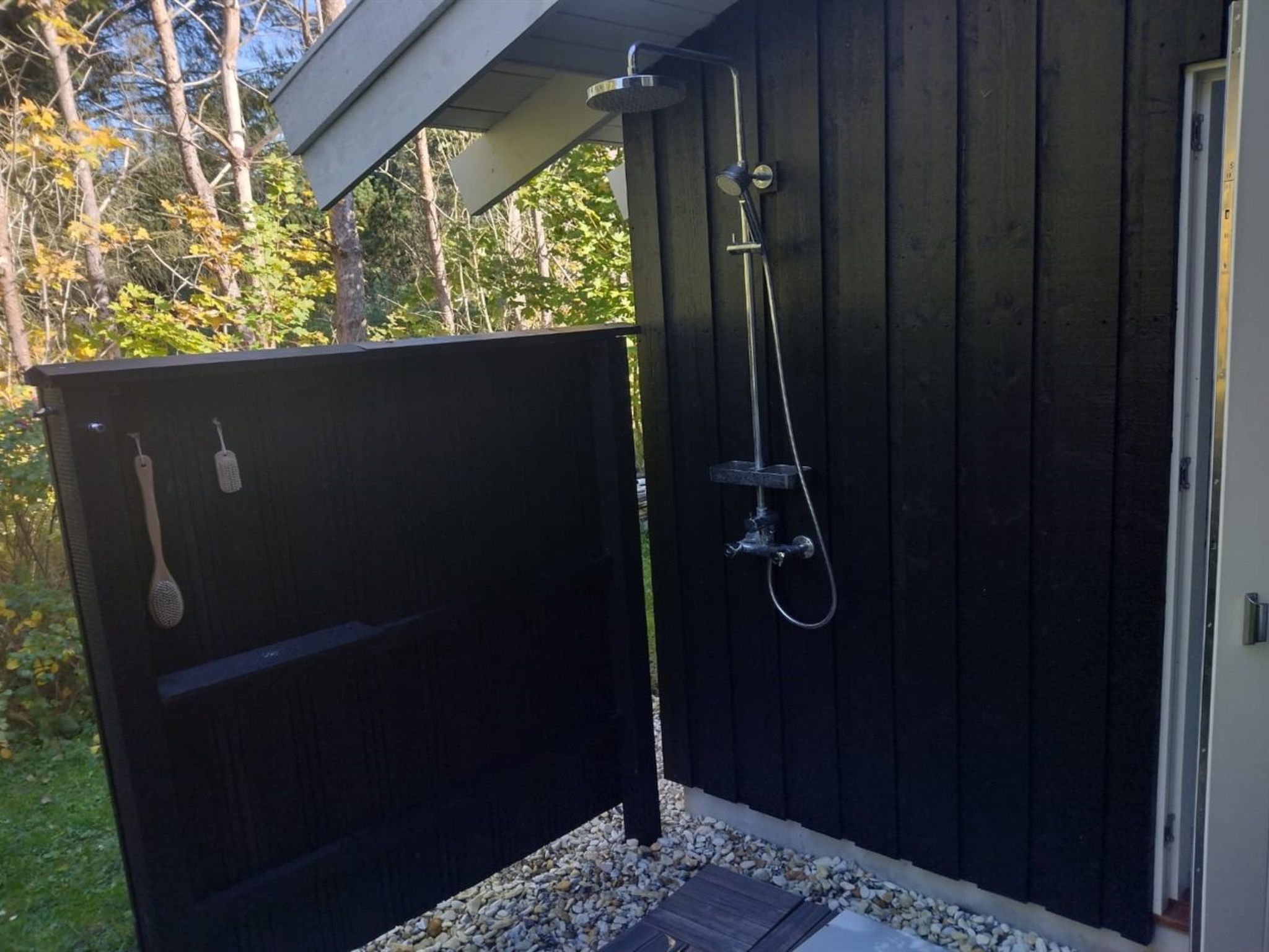 "Harriet" - 800m from the sea-Outside