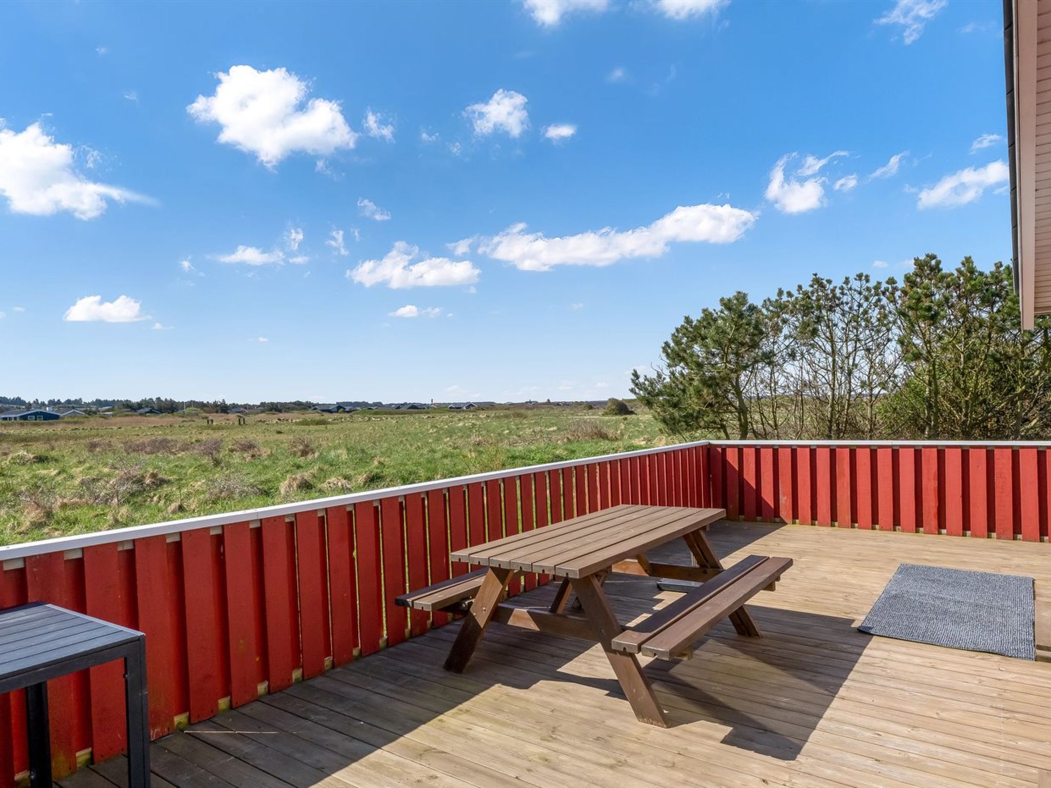 "Skrallan" - 400m from the sea - Outside