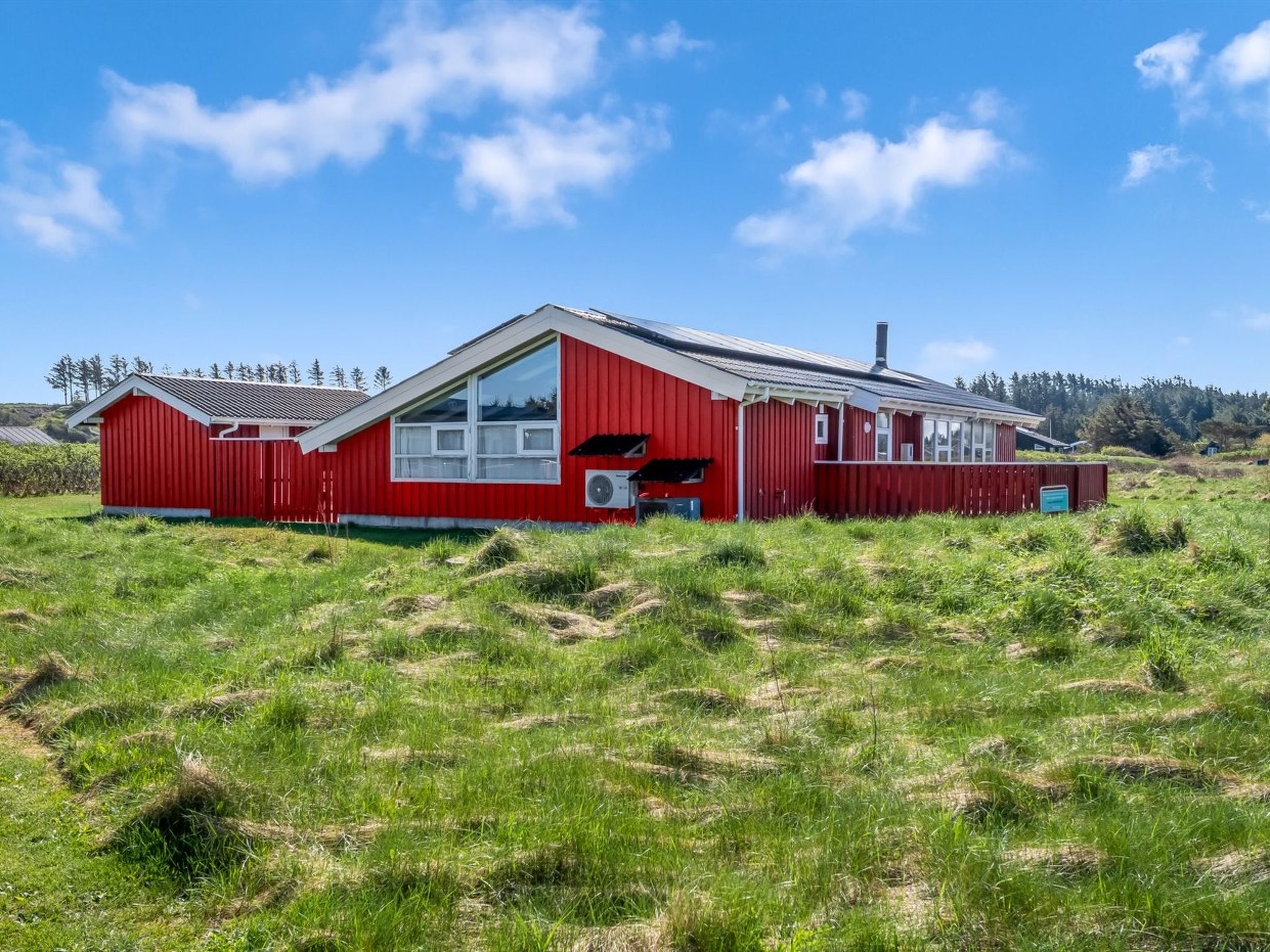 "Skrallan" - 400m from the sea-Buiten