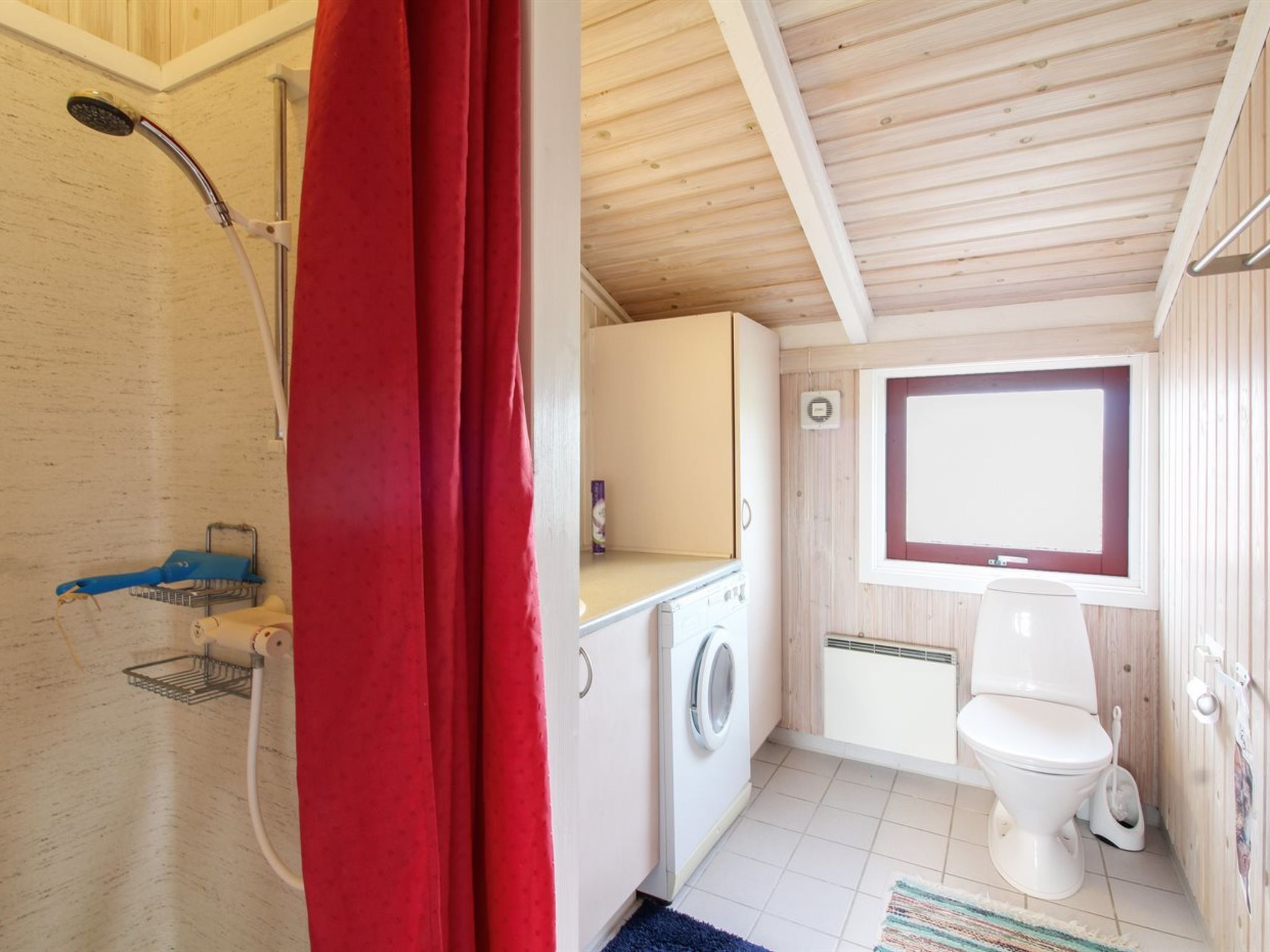 "Skrallan" - 400m from the sea - Inside
