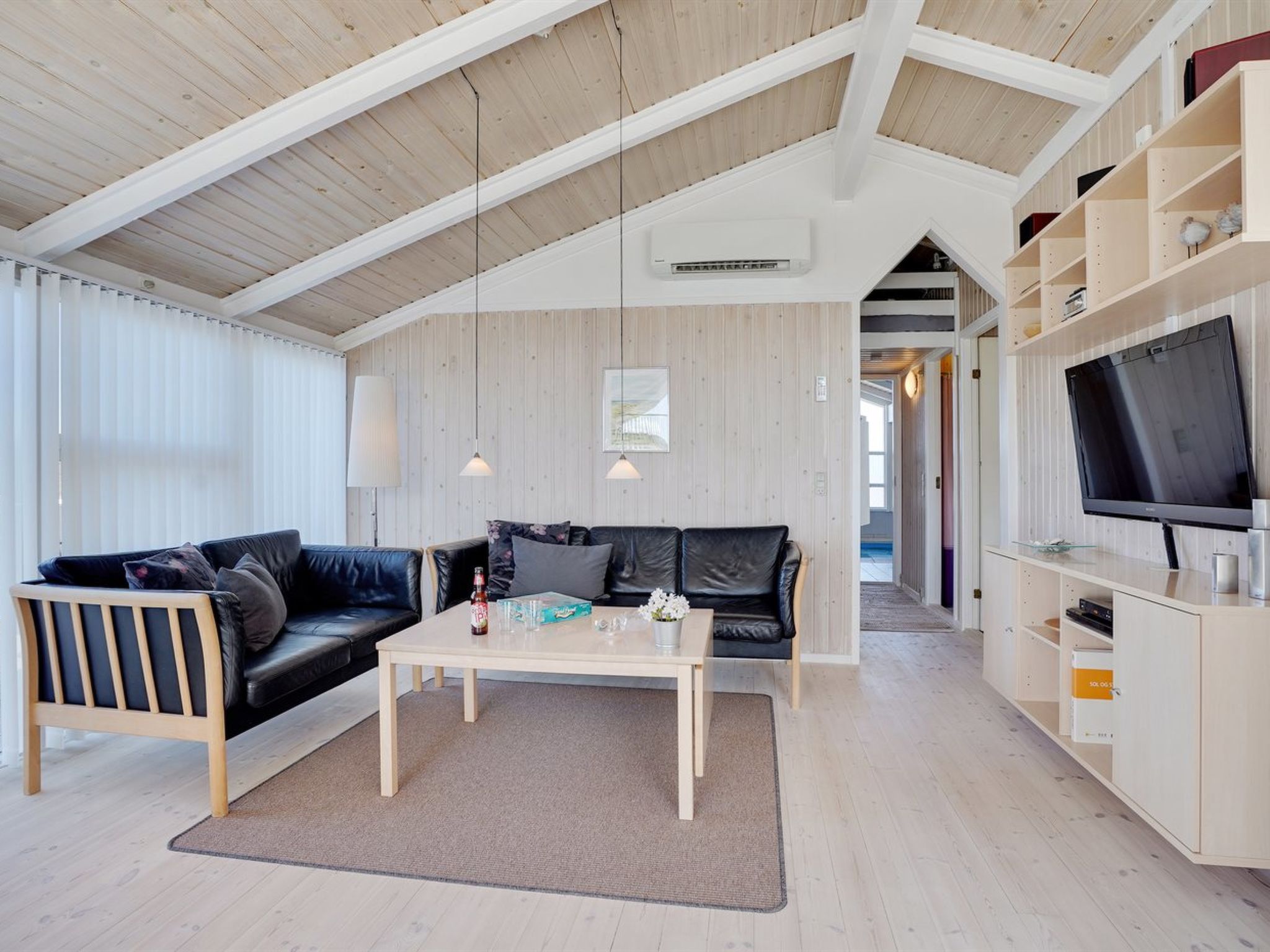 "Galatia" - 500m from the sea-Binnen