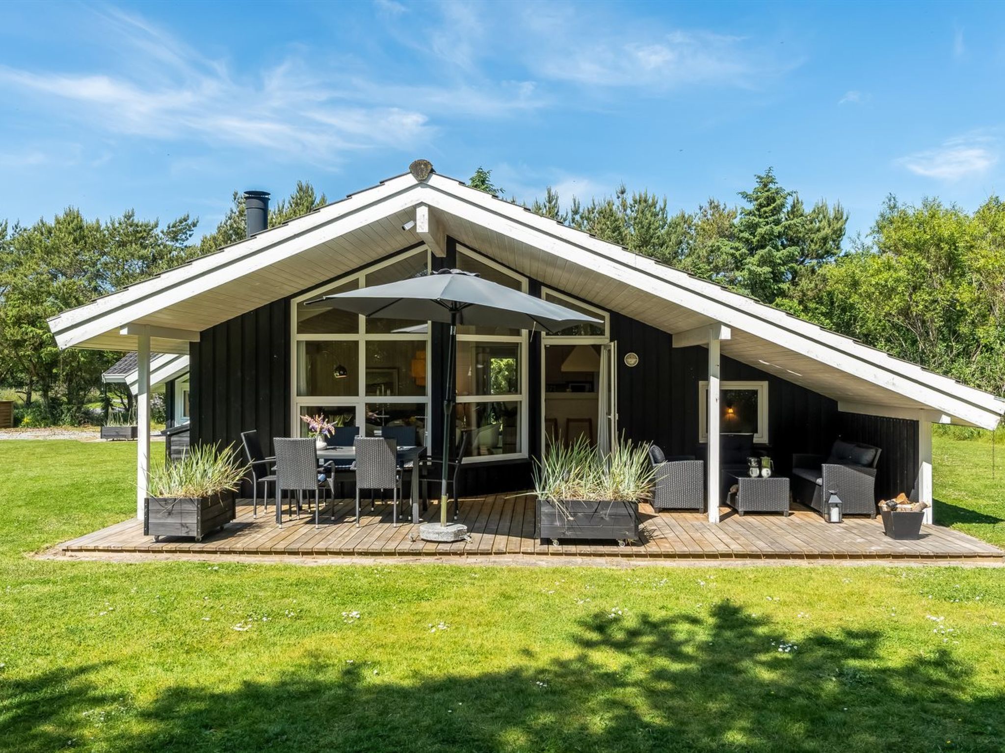 "Vilmar" - 1.2km from the sea-Buiten