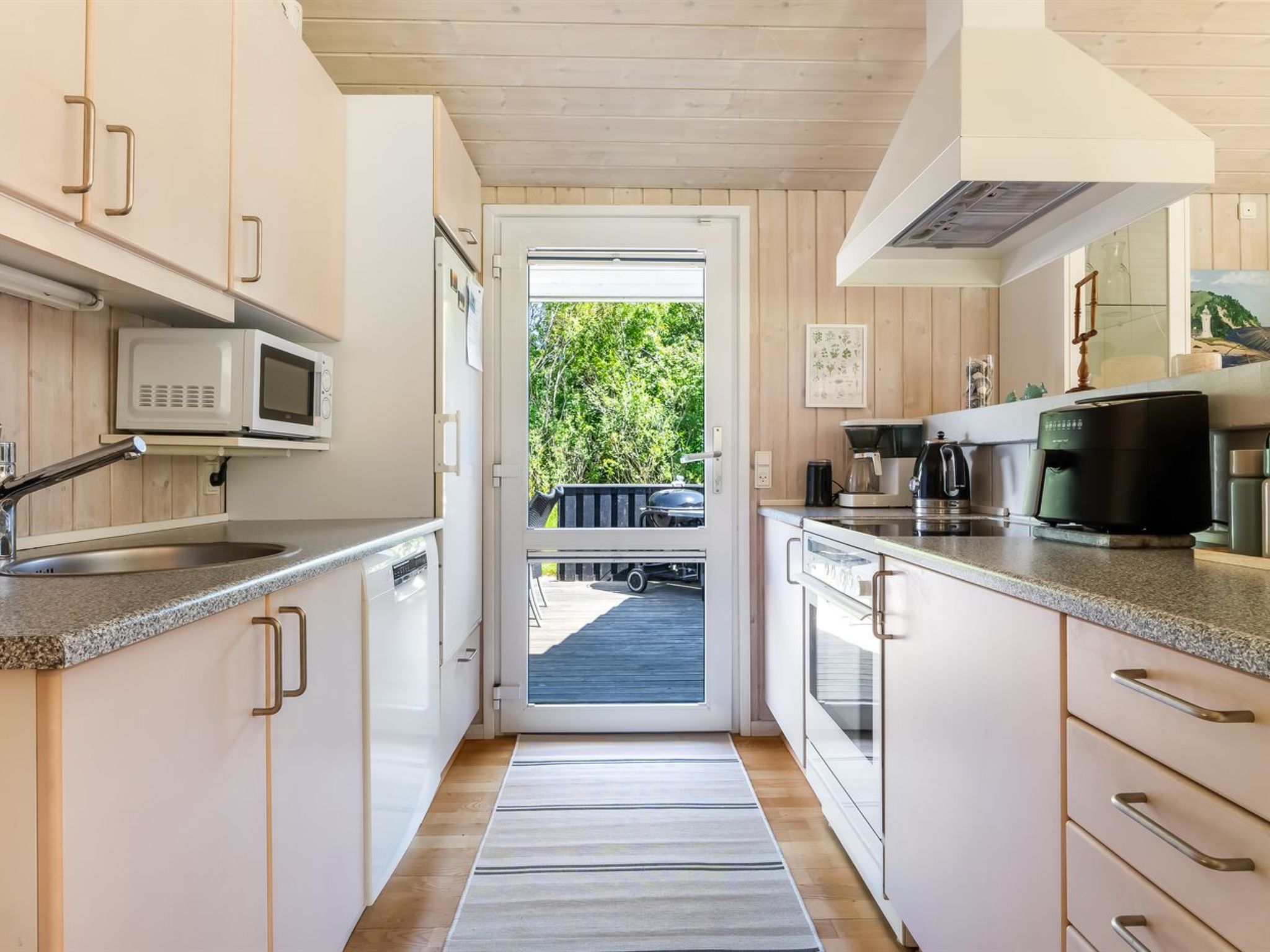 "Vilmar" - 1.2km from the sea