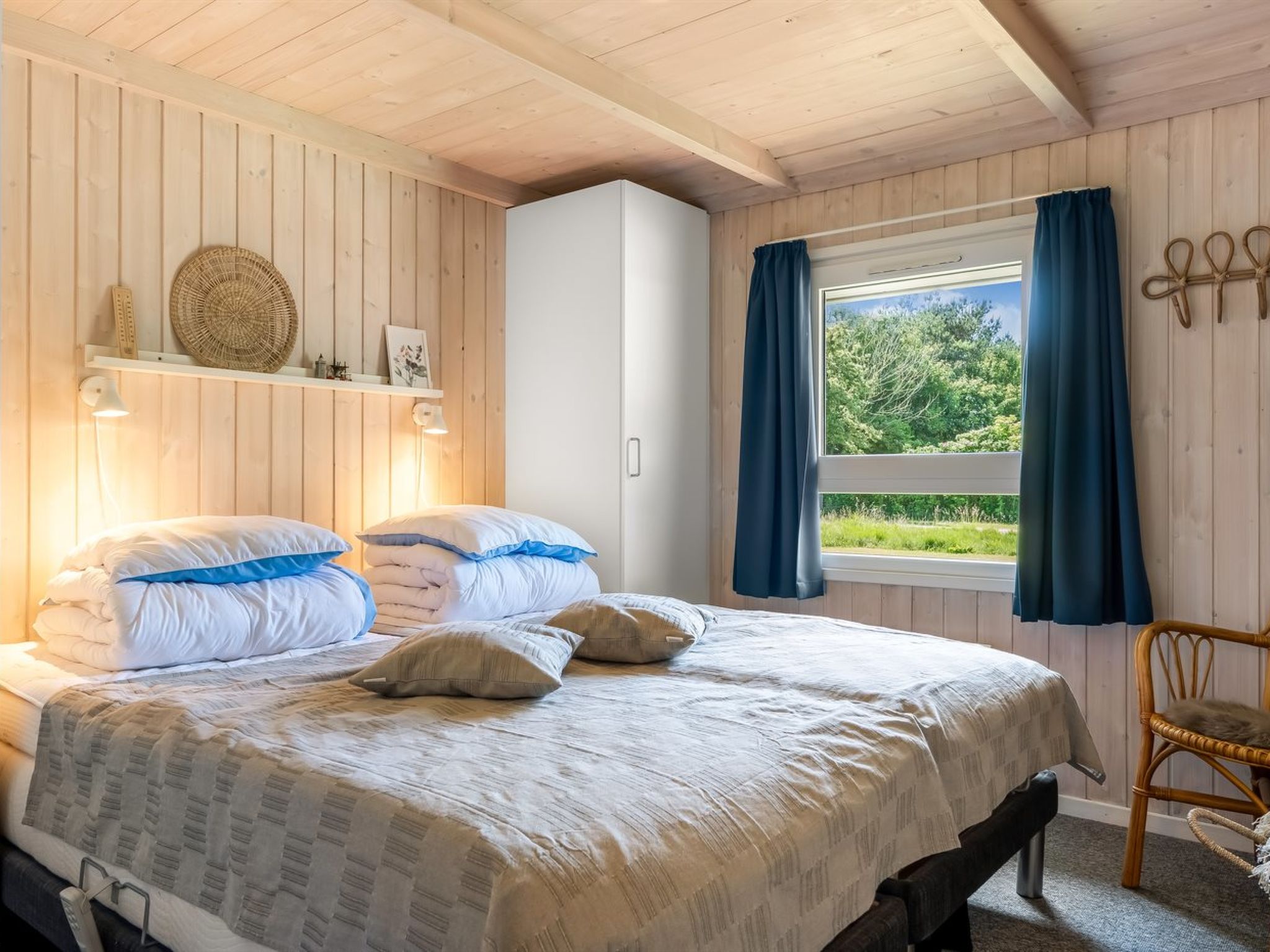 "Vilmar" - 1.2km from the sea - Binnen