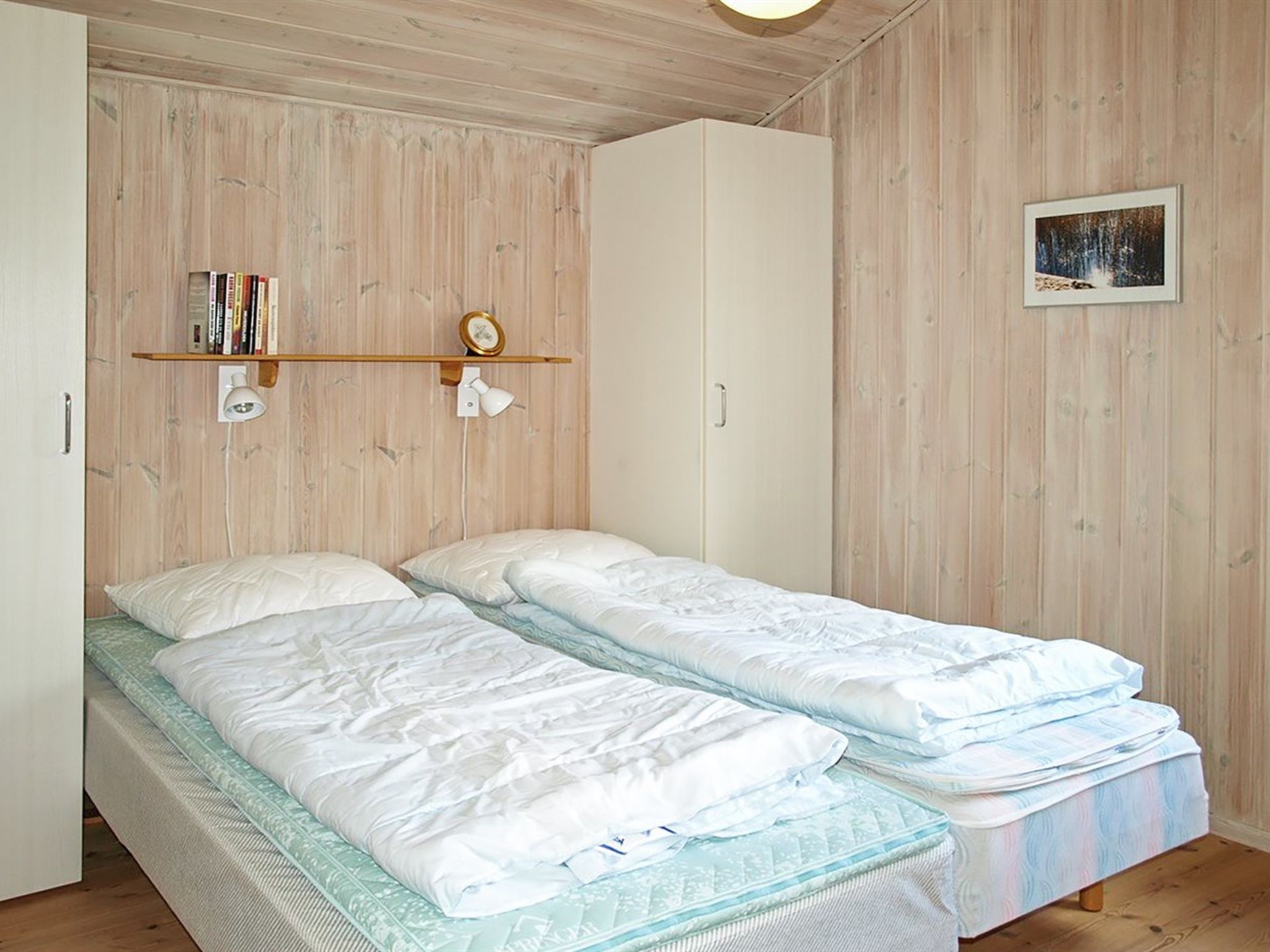 "Tia" - 900m from the sea-Drinnen