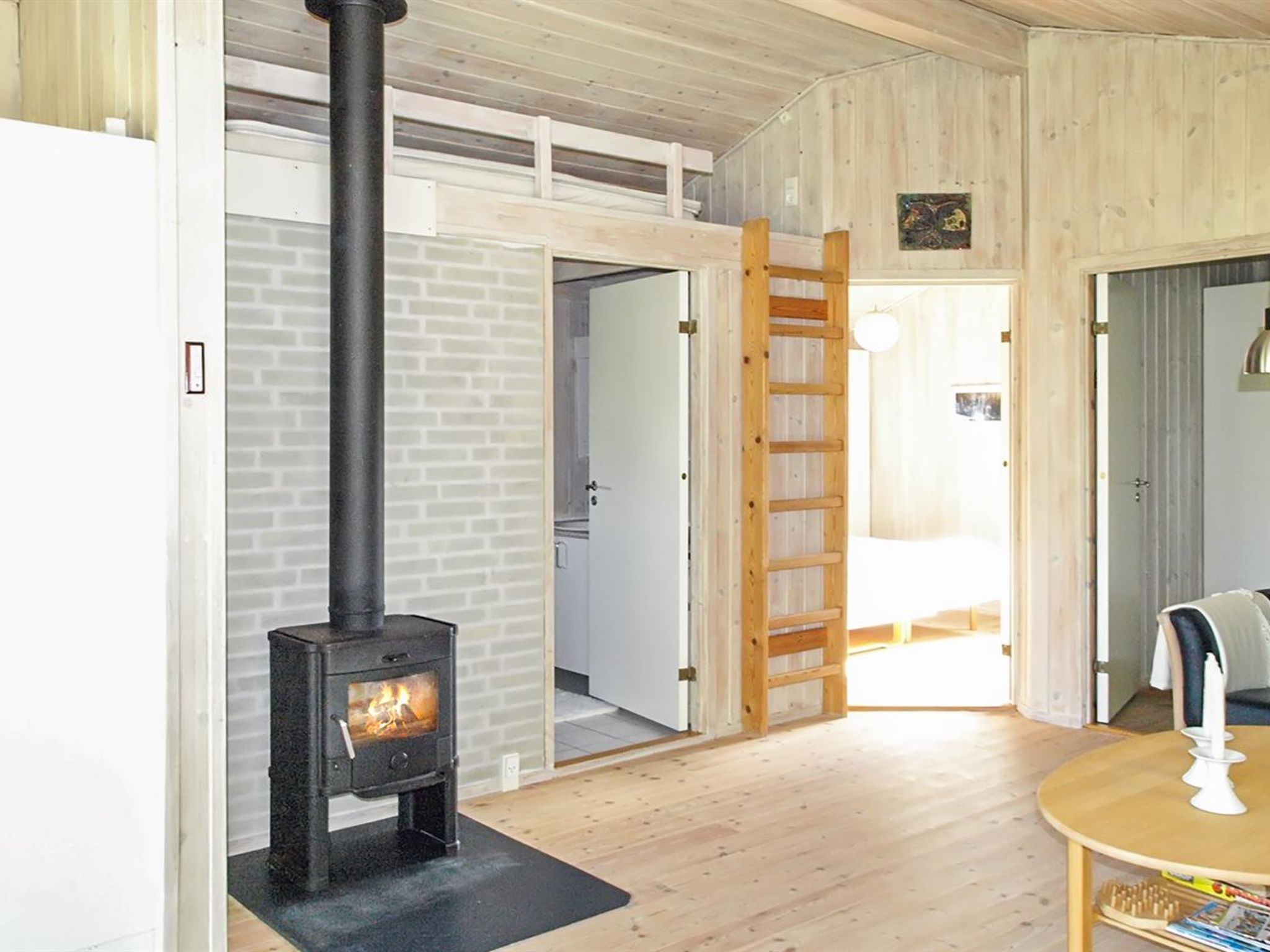 "Tia" - 900m from the sea-Drinnen