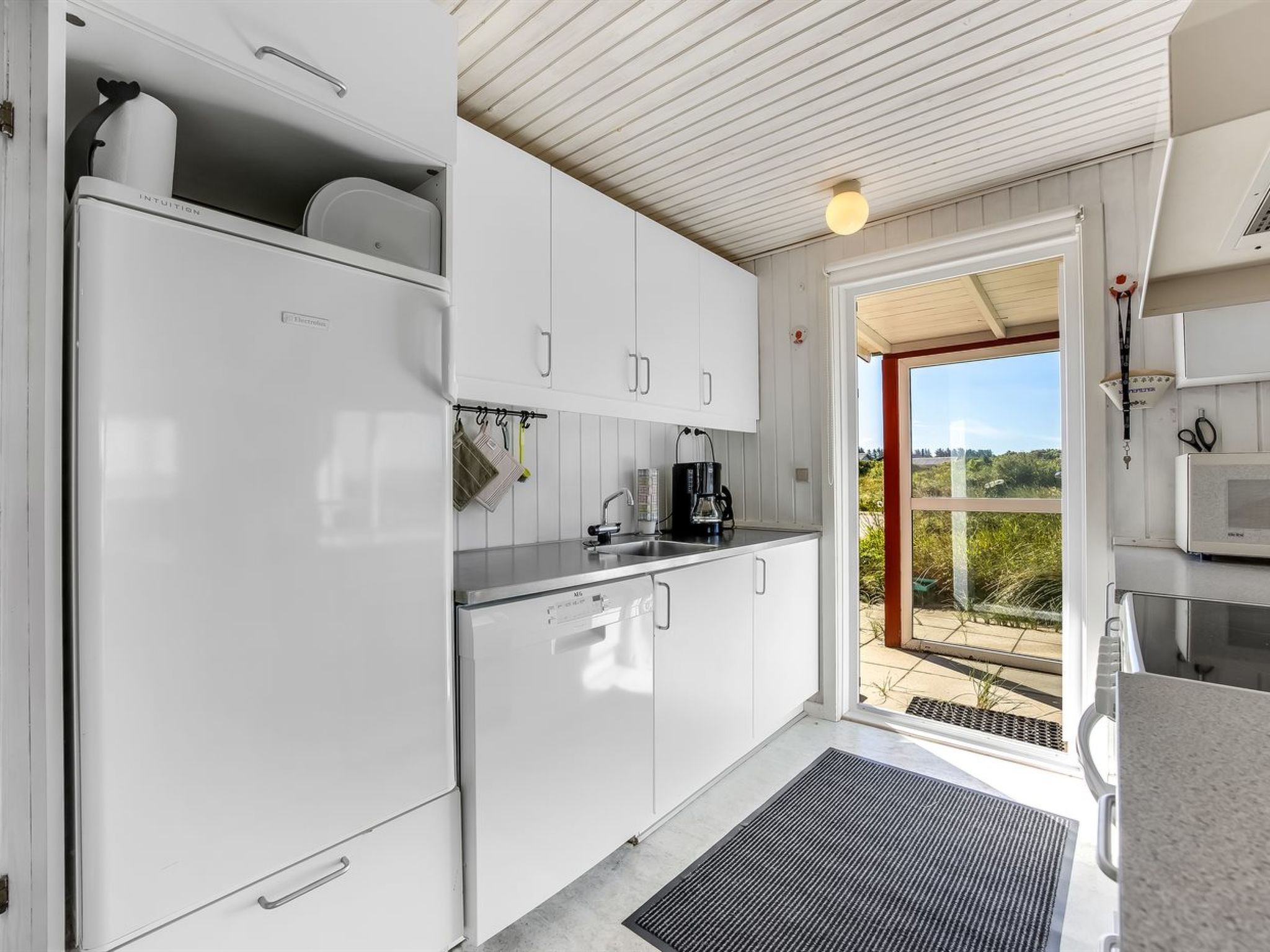 "Olla" - 300m from the sea